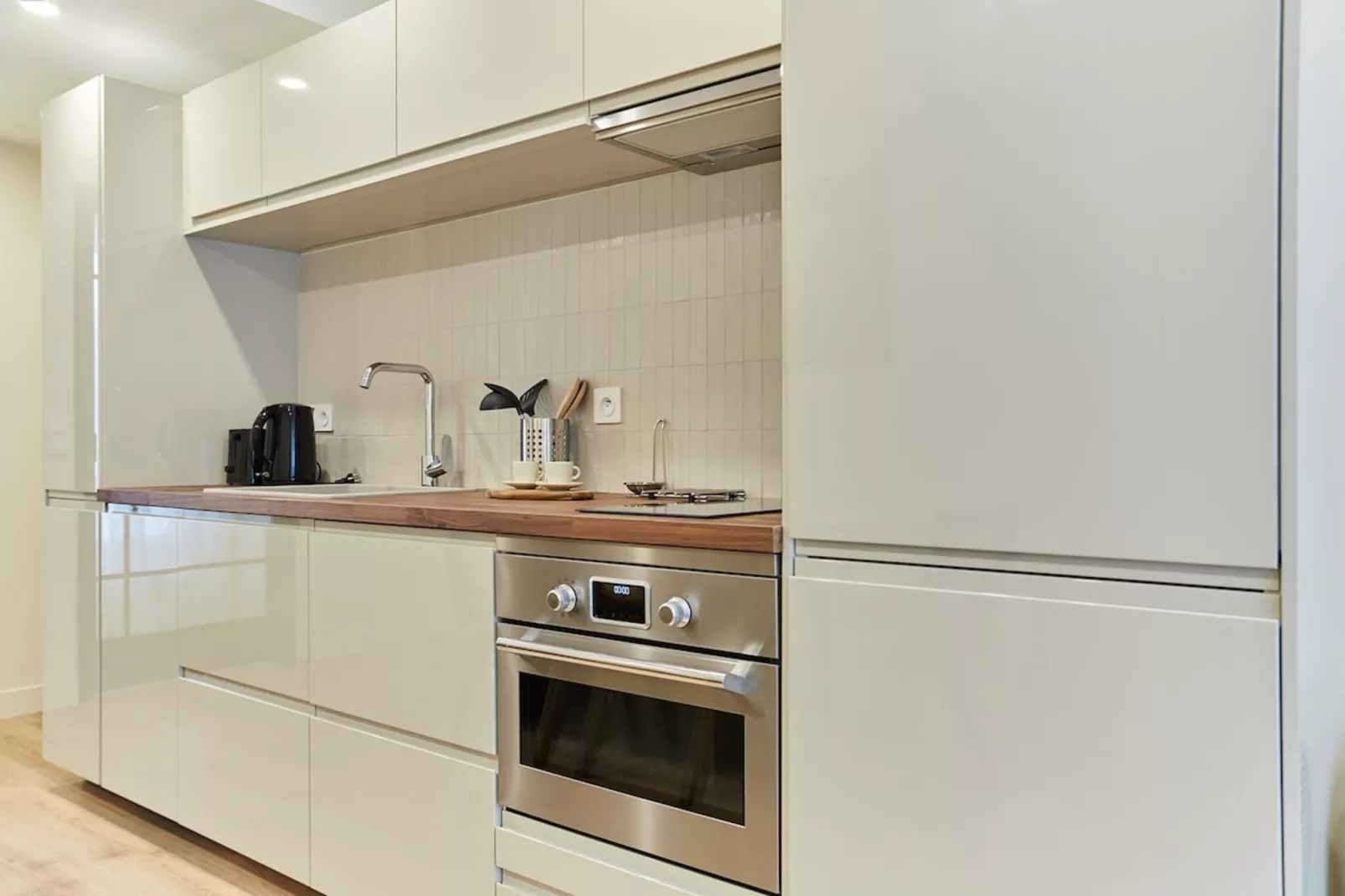 AVRON 2 NEW-Nicht zugeordnet