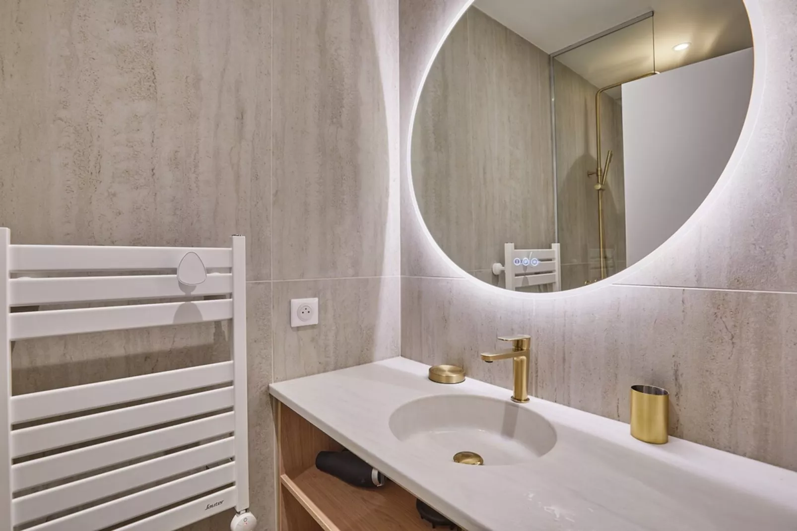 BELLEVILLE 1 NEW-Untagged