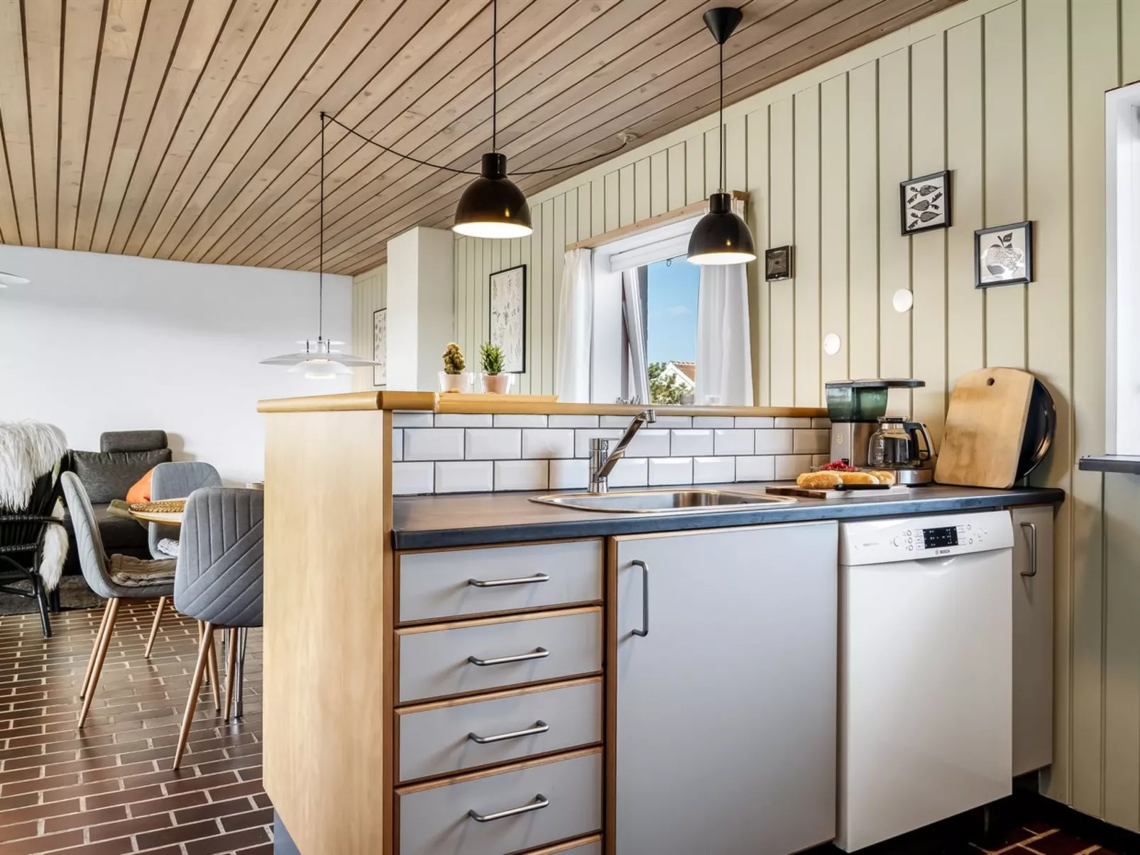 "Enwald" - 700m from the sea-Drinnen