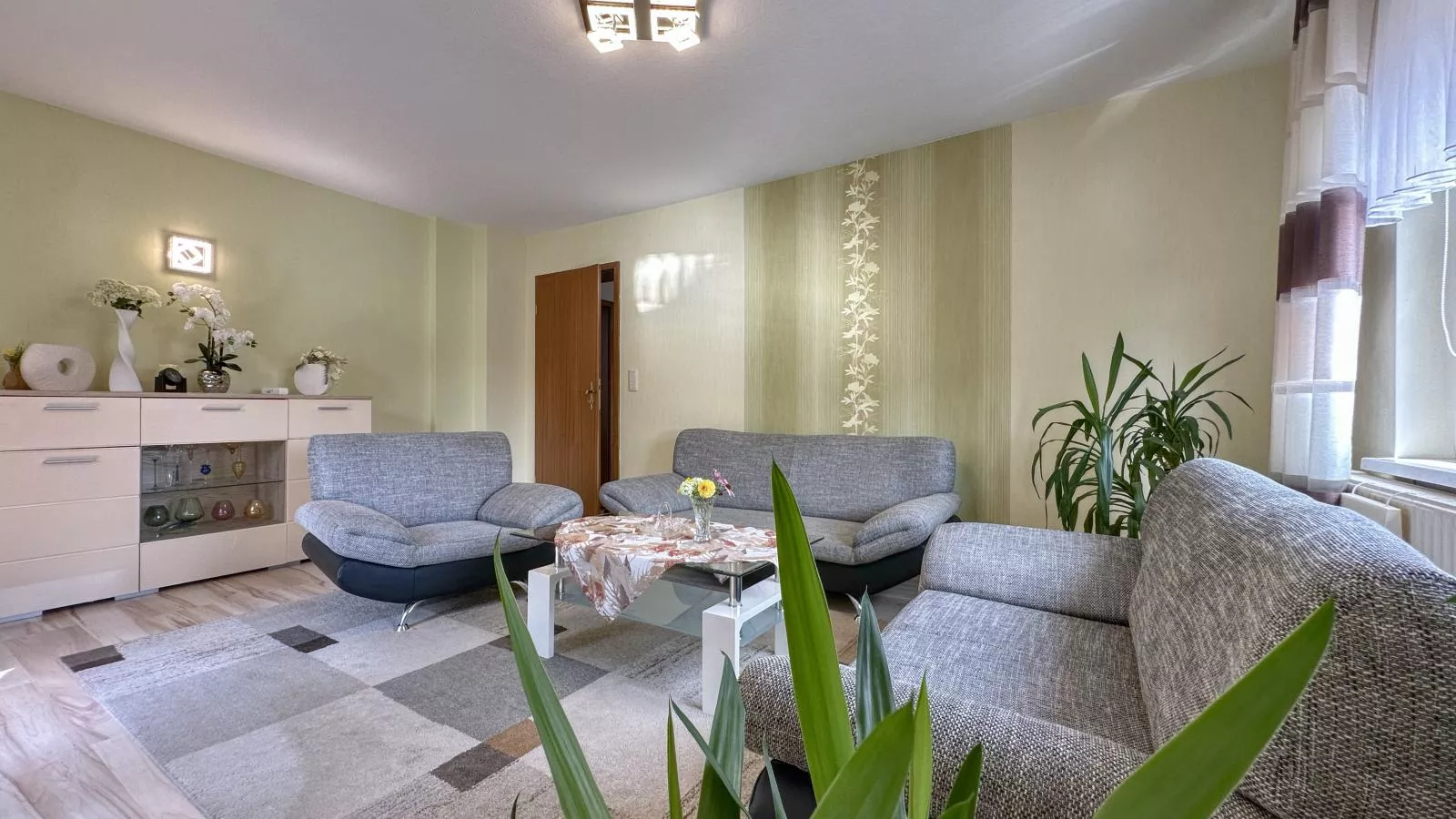 Am Tennelberg-Living room