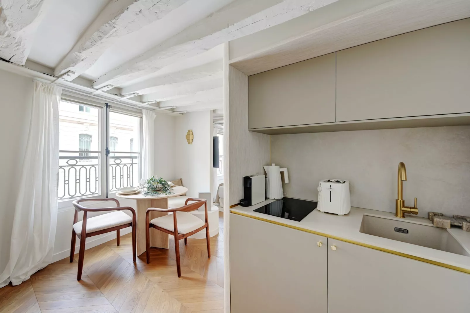 EM-46-PETITSCHAMPS-Non tagué