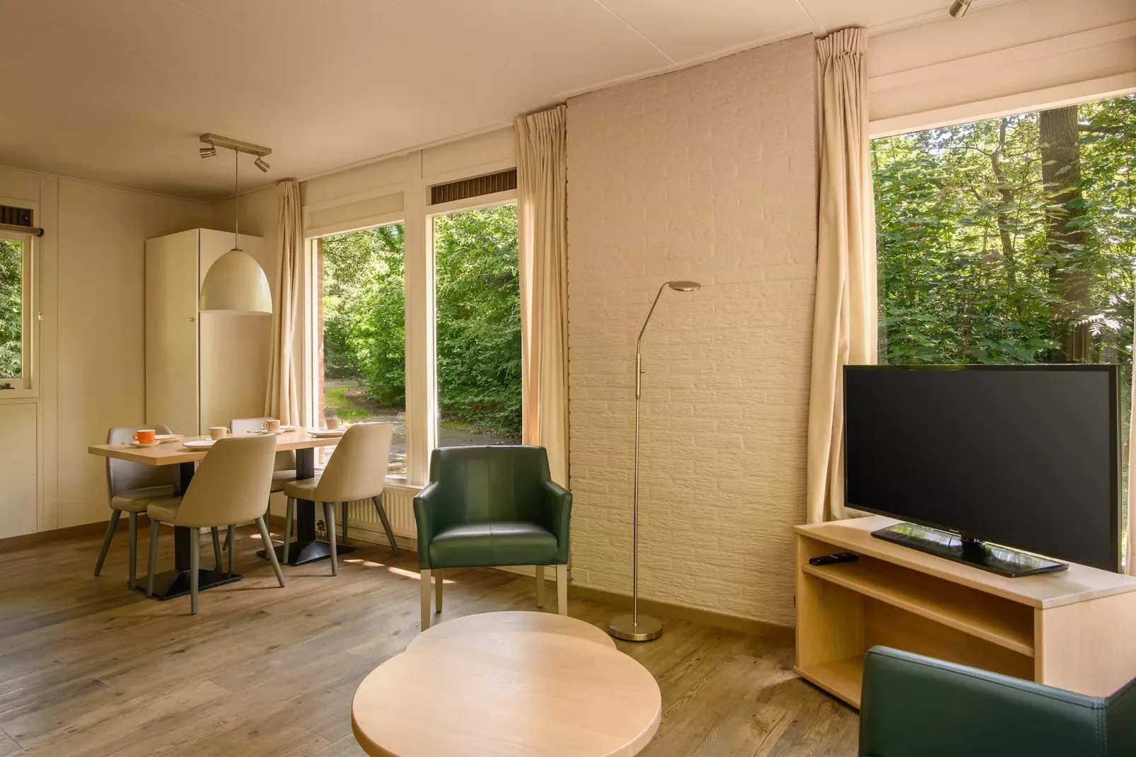 Bungalow 4C3 - Living room