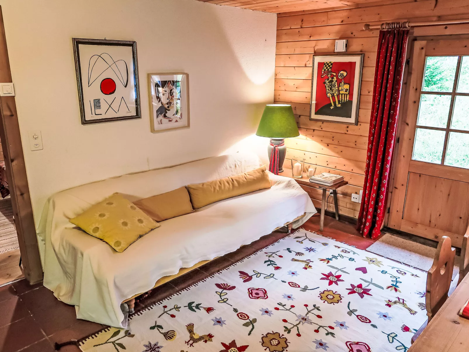 Rodas Soura 5-Drinnen