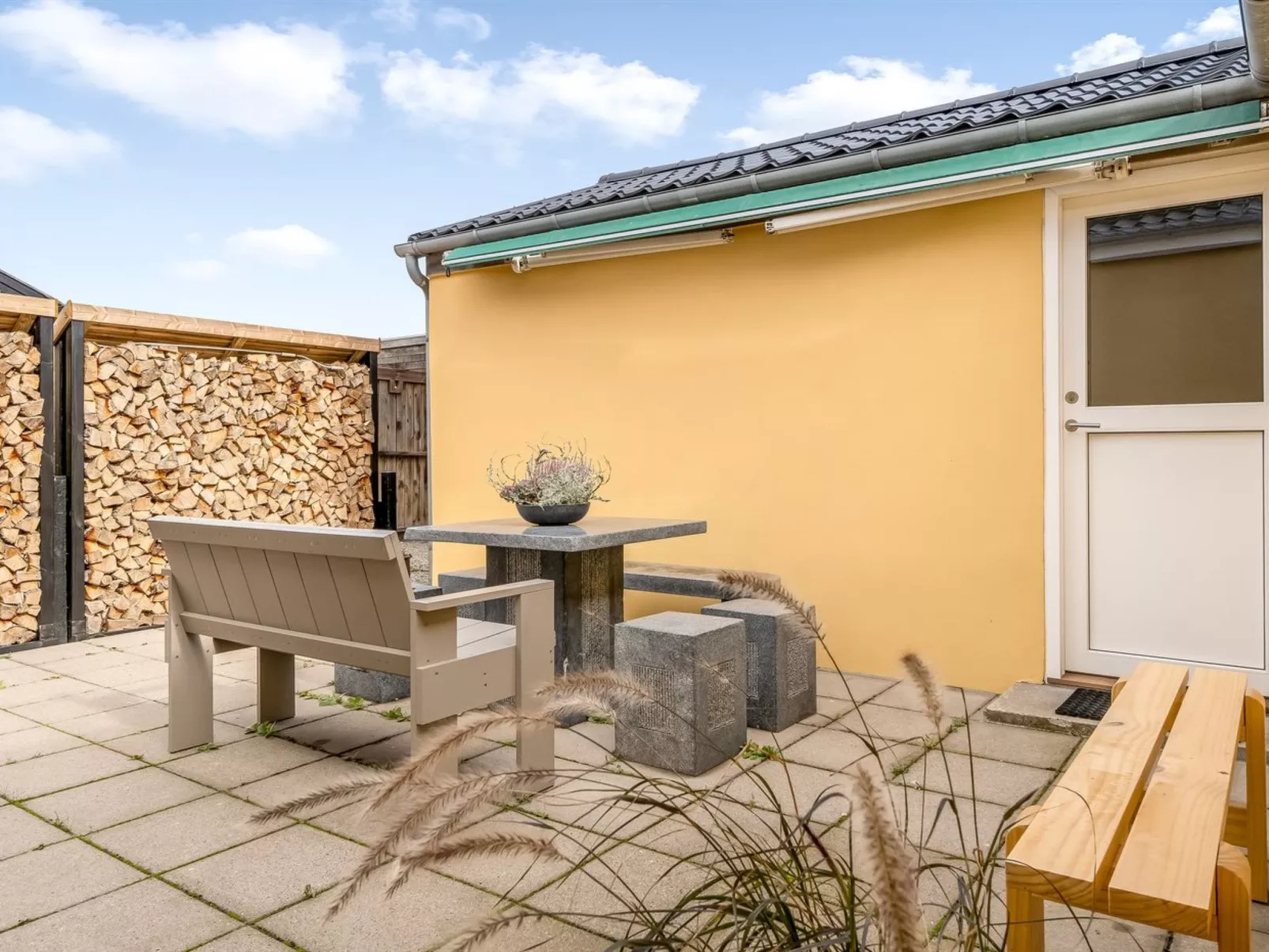 "Alpi" - 270m from the sea-Outside