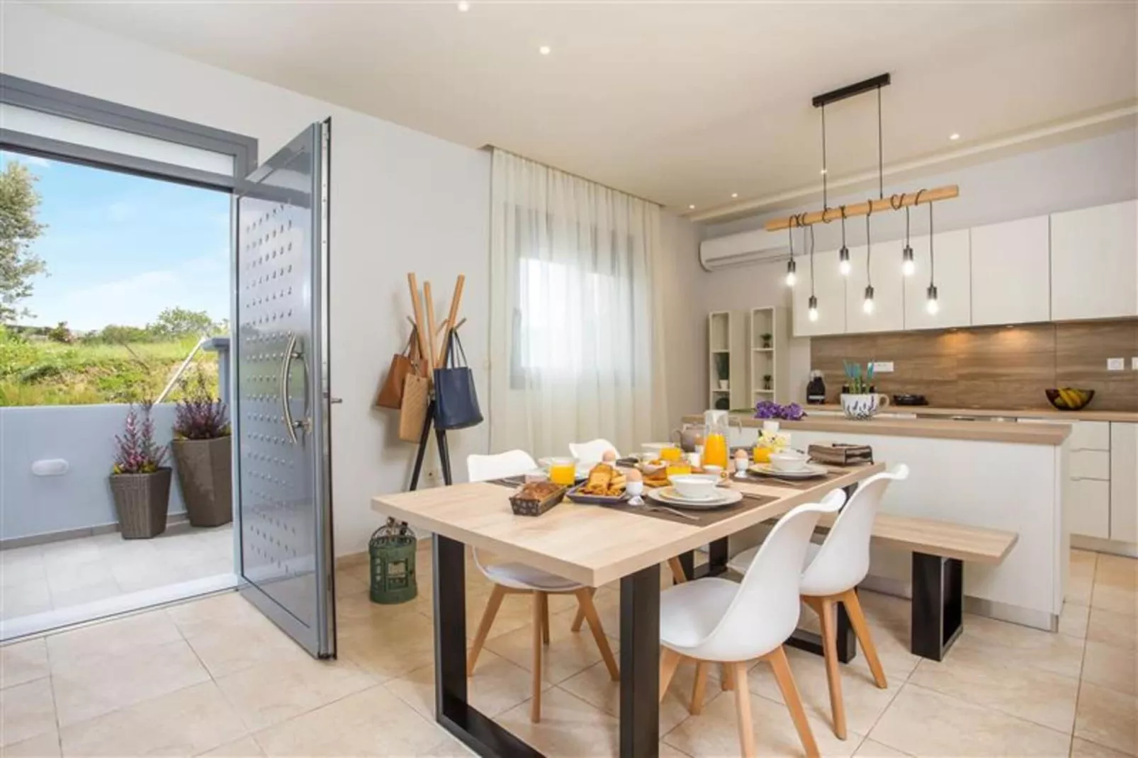 The Sisters Villa-Salle à manger