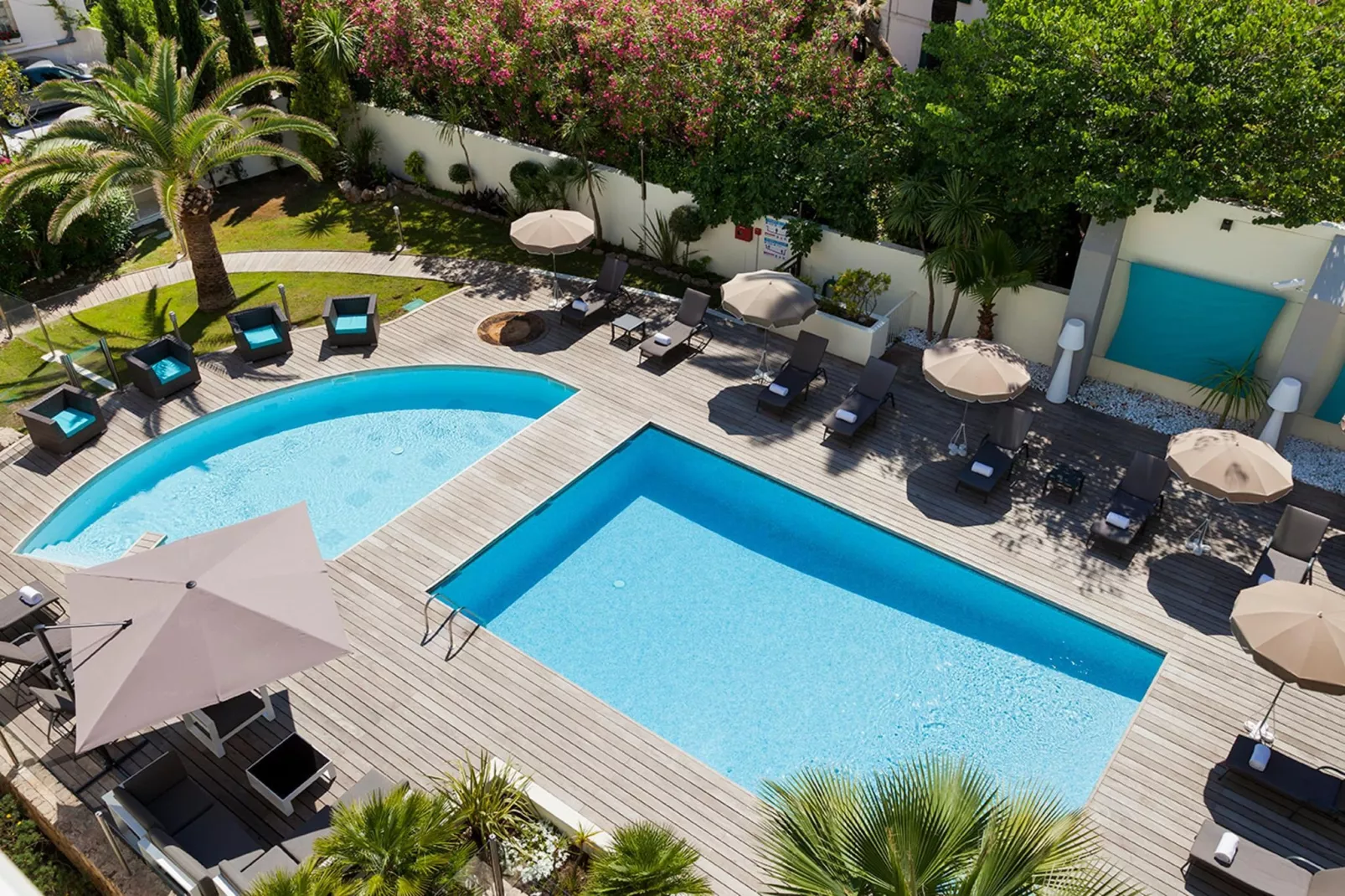 NEHÔ SUITES CANNES CROISETTE - Studio-Piscine