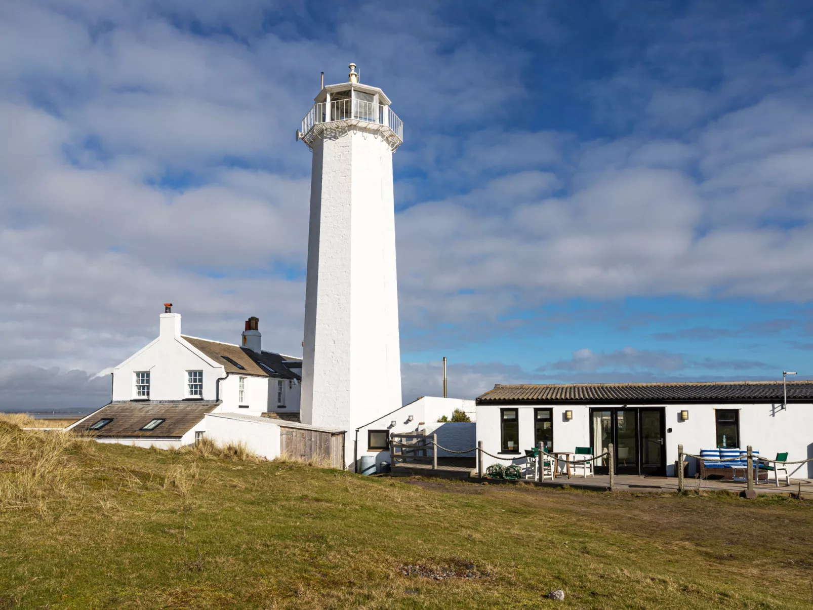 Walney Island Lighthouse-Outside