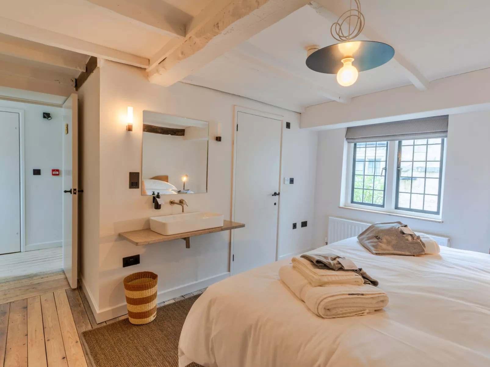 ARC Painswick-Inside