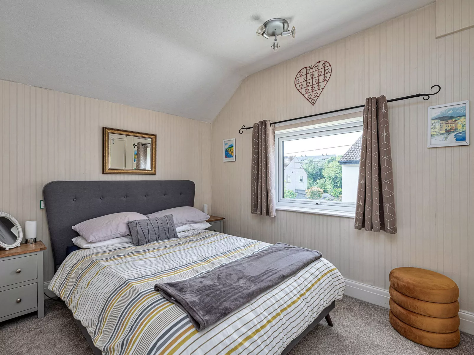 Penrhyn Avenue-Dedans