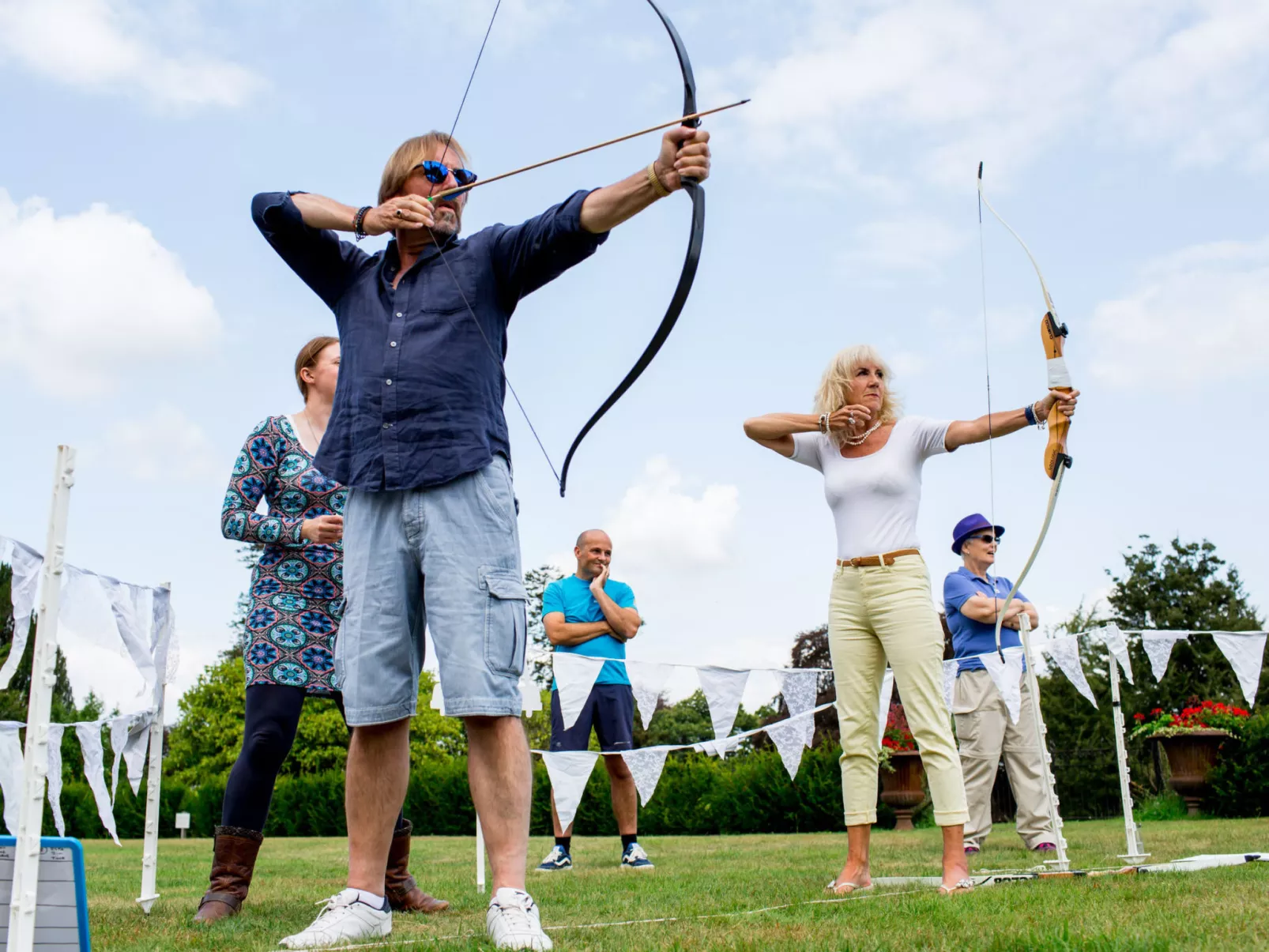 Historic Castle on River Tamar-Draußen