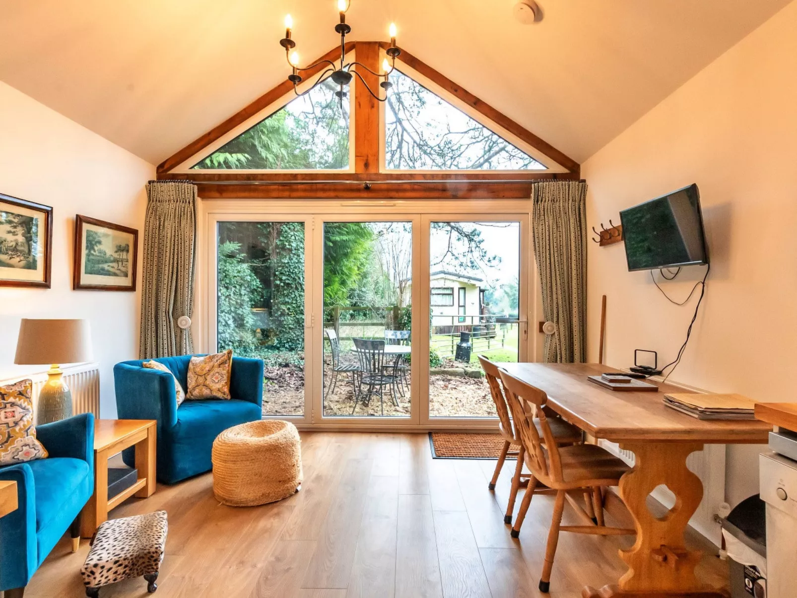 South Downs Lodge-Dedans