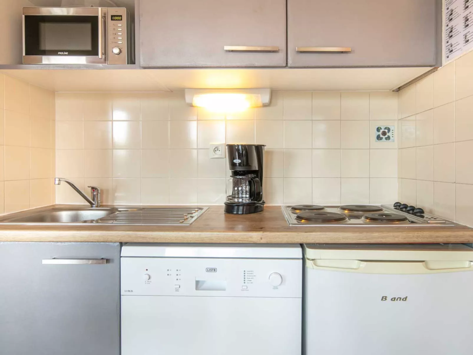 V du Bachat SILENE D-Drinnen