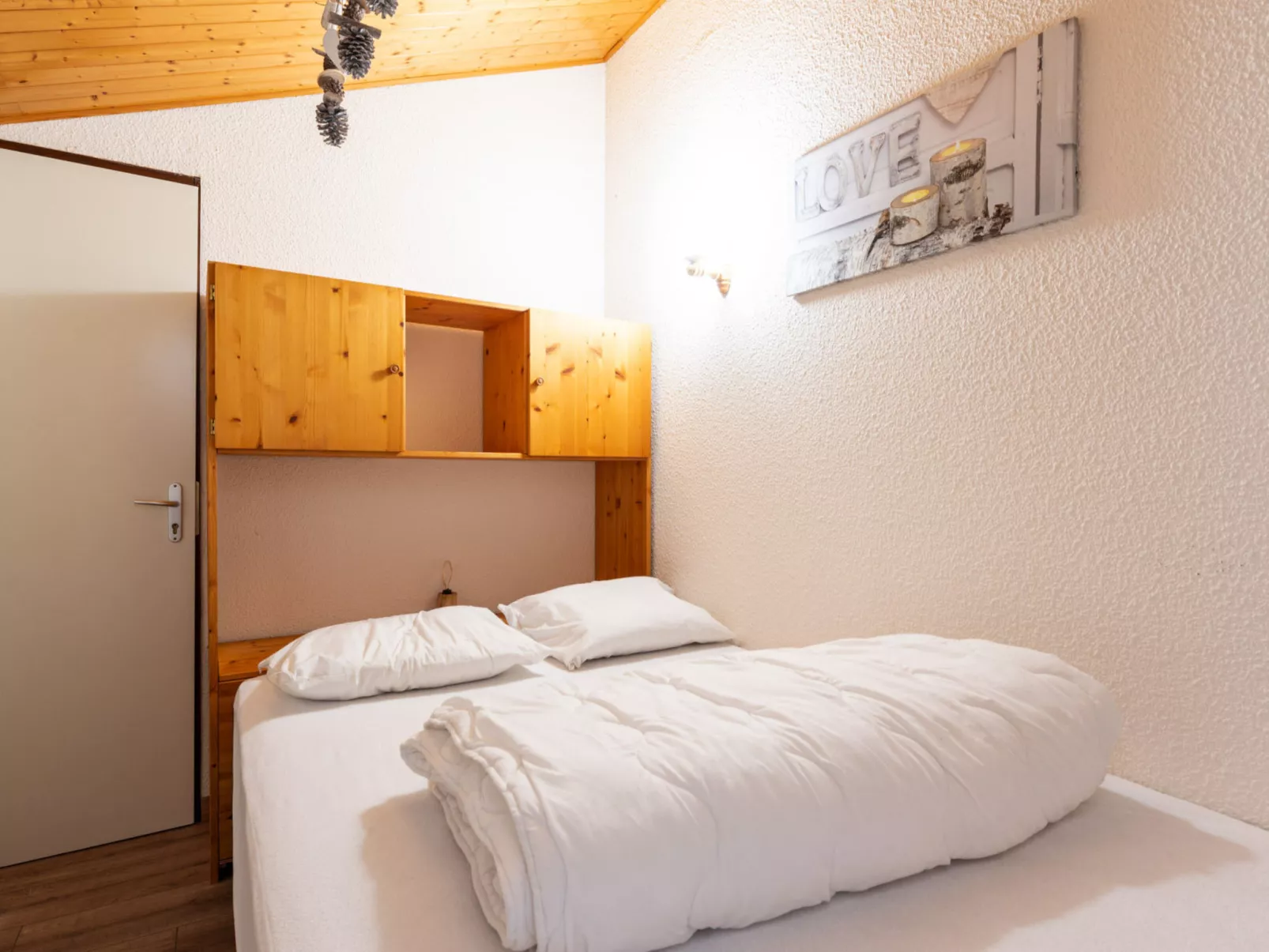 GRAND HORIZON 2-Drinnen