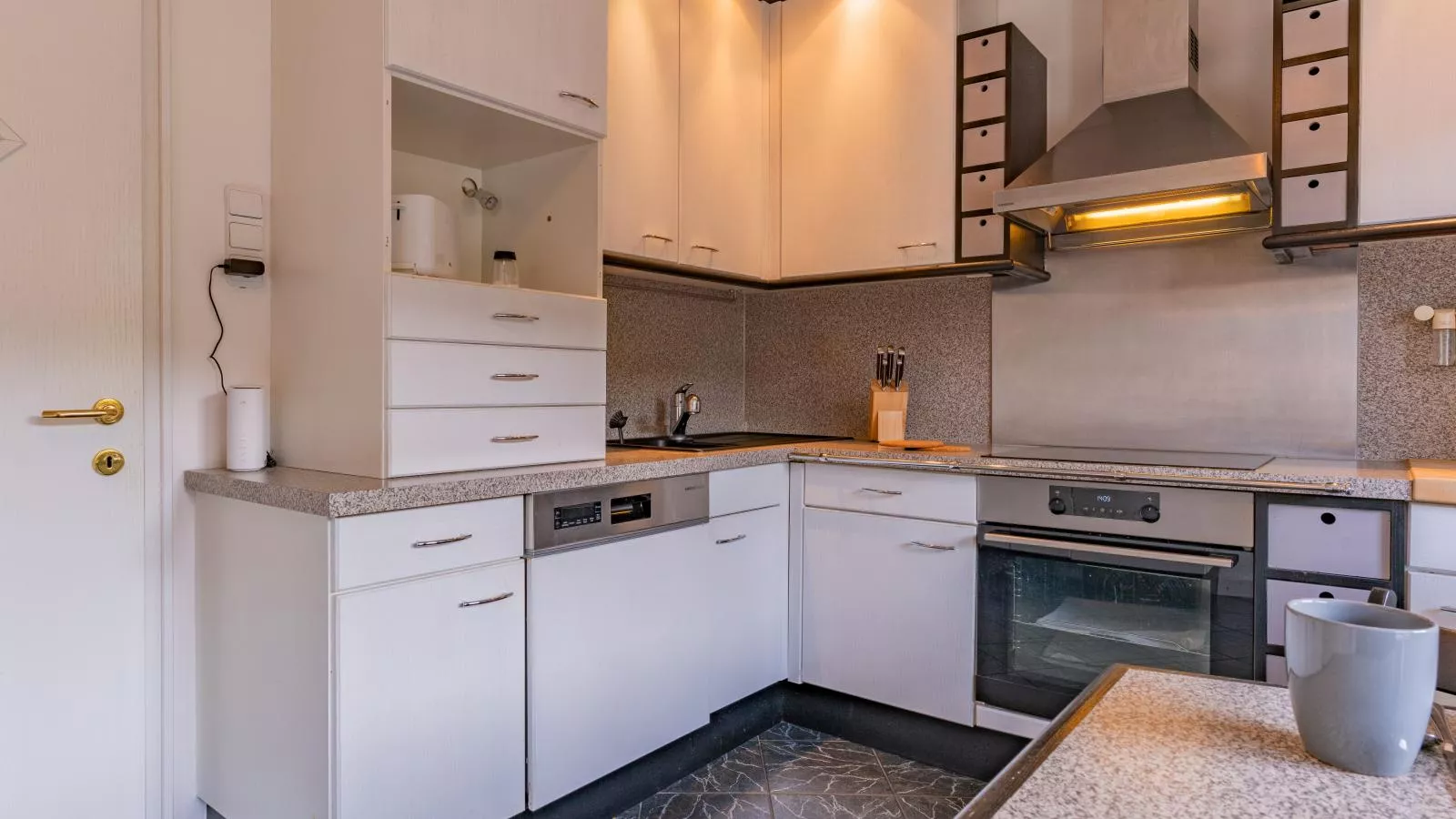 Tirola Stadl-Kitchen