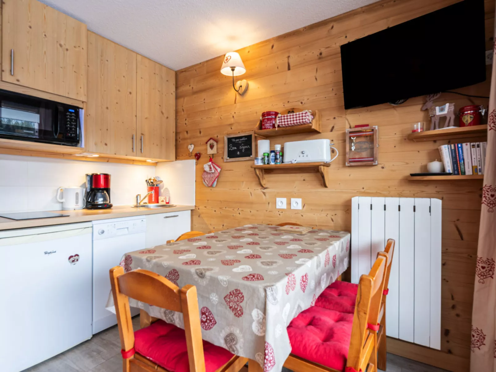 Les Eterlous-Drinnen