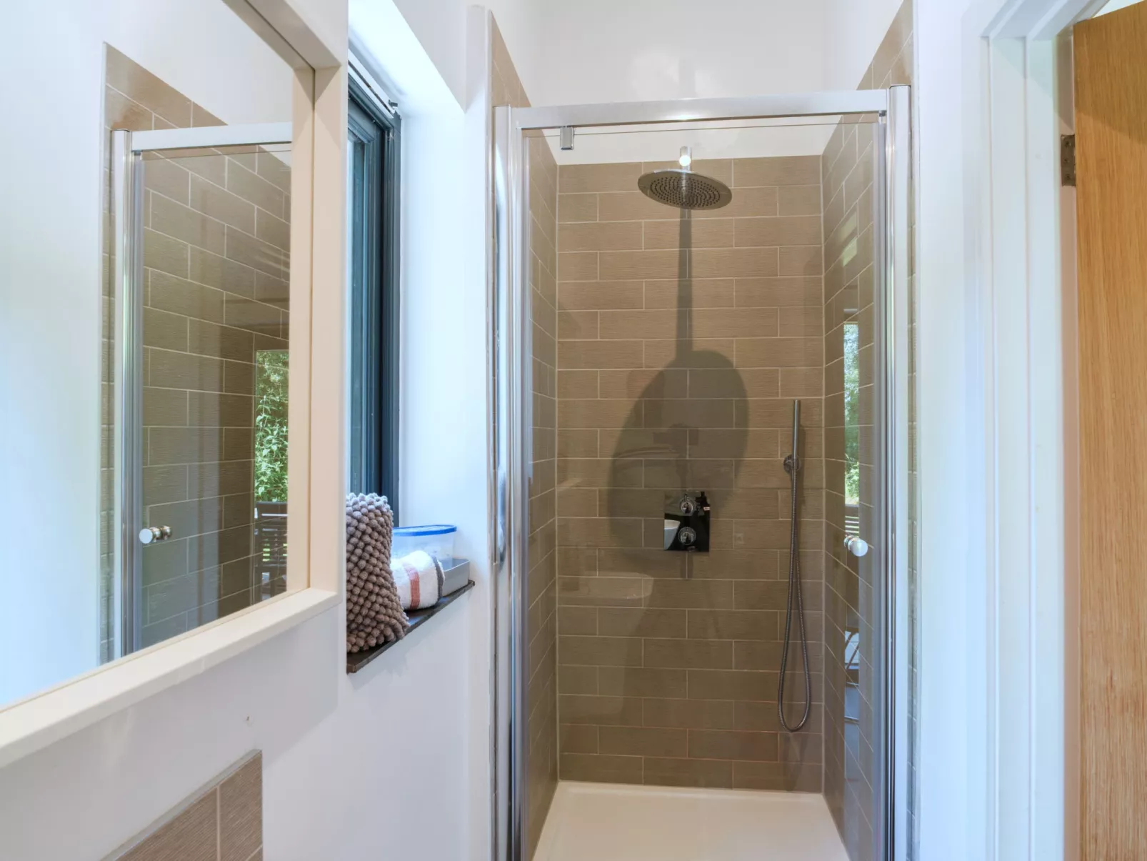 Wiggle Barn, Kingsand-Dedans