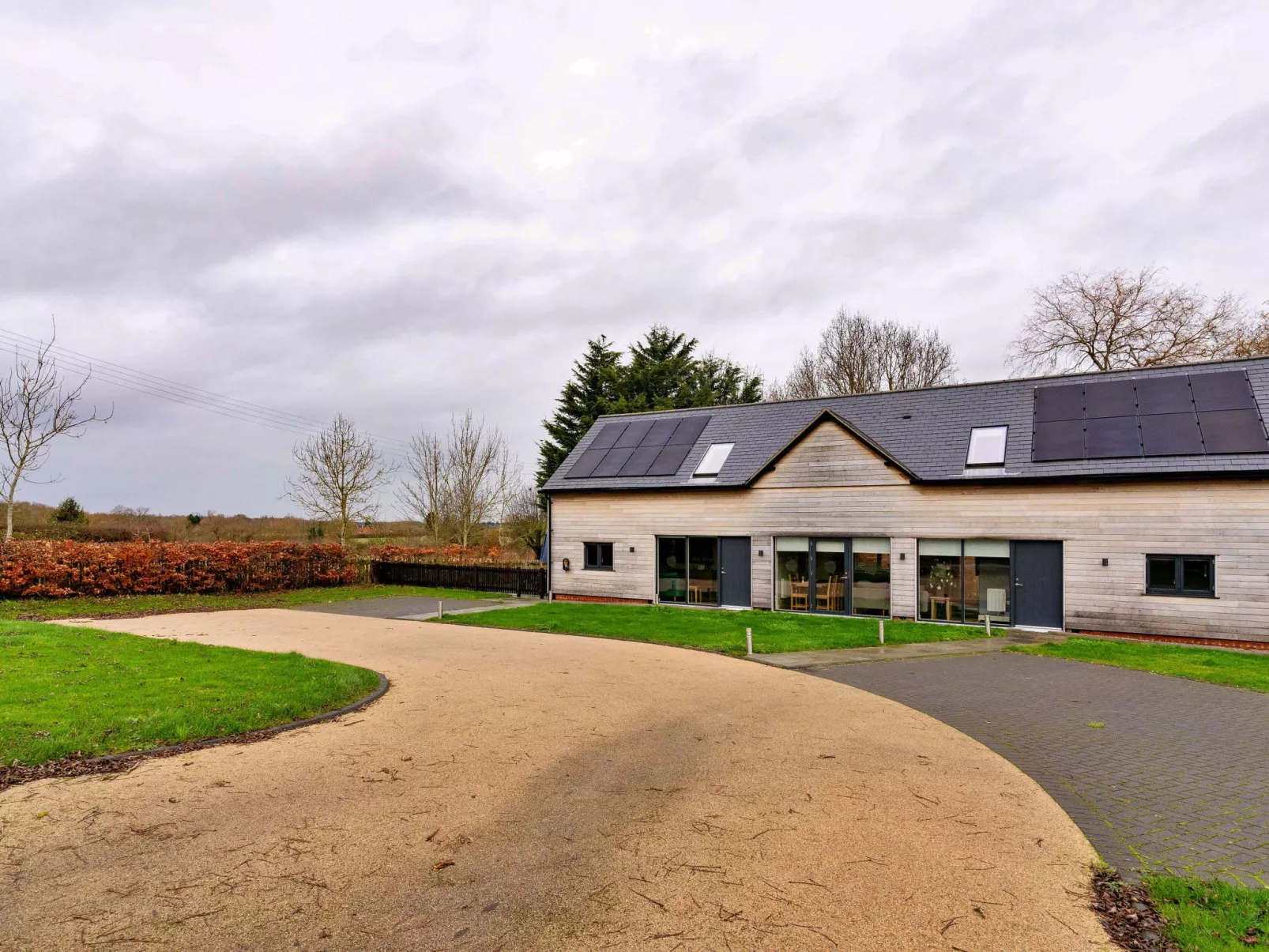 Acorn Cottage-Draußen