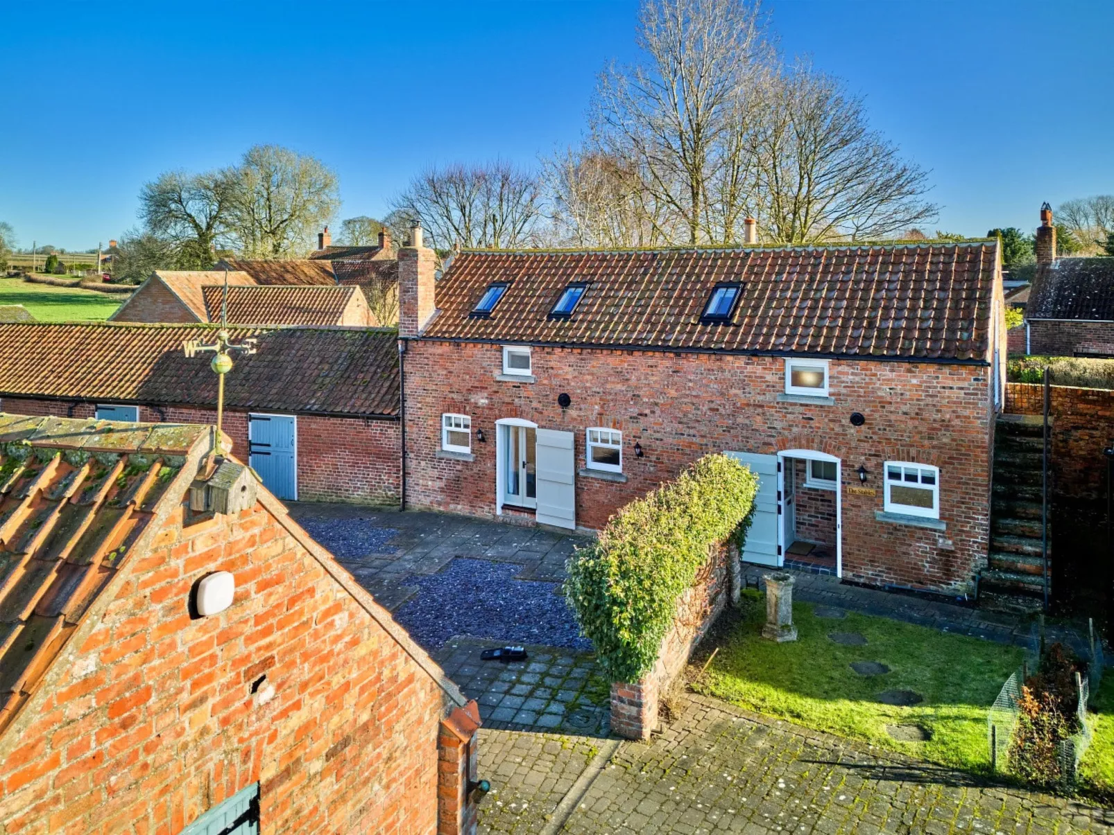 The Rookery Stables-Dehors