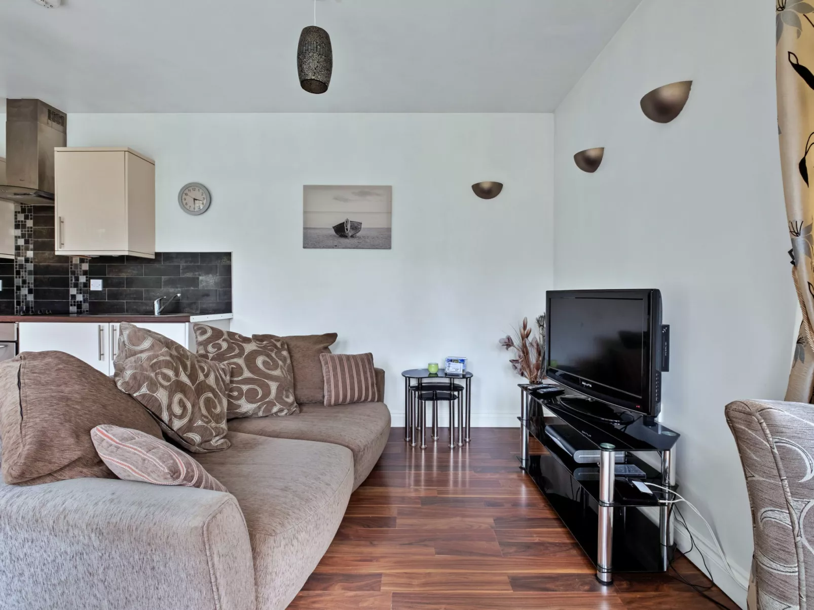 The Turbine House-Inside