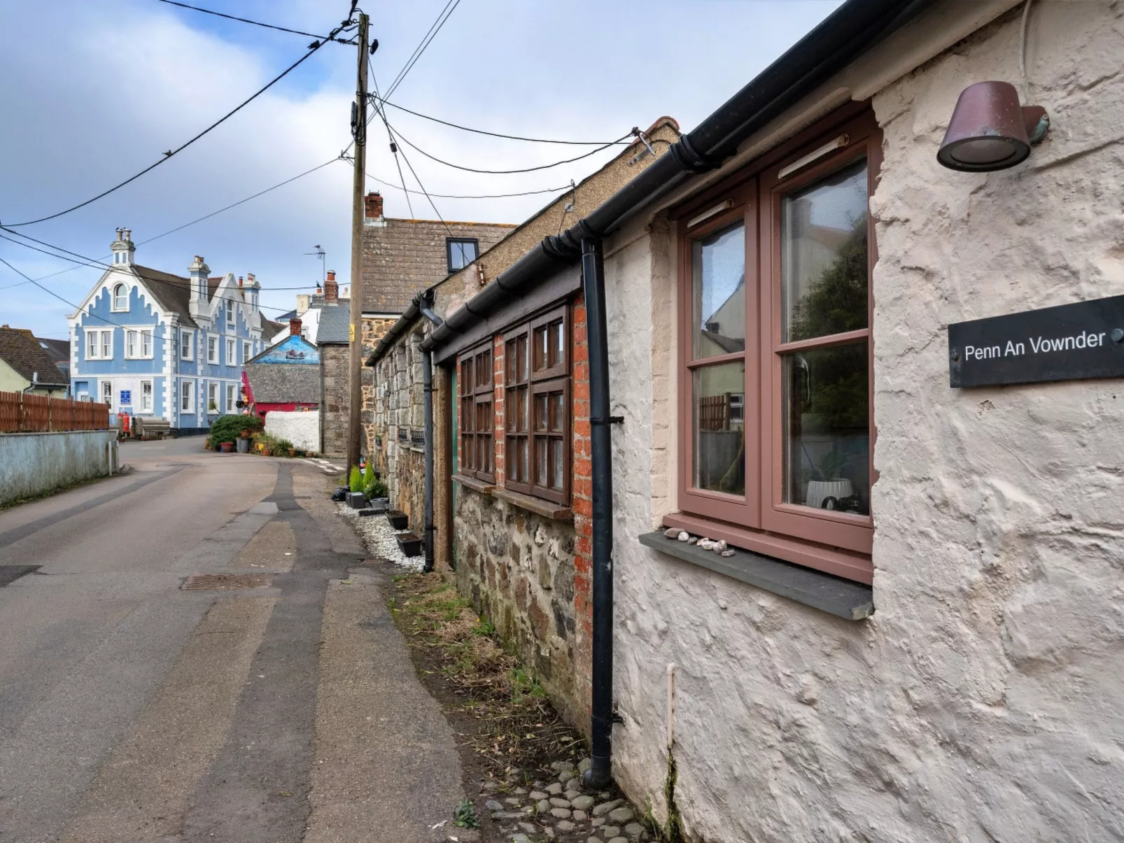 Penn an Vownder-Outside