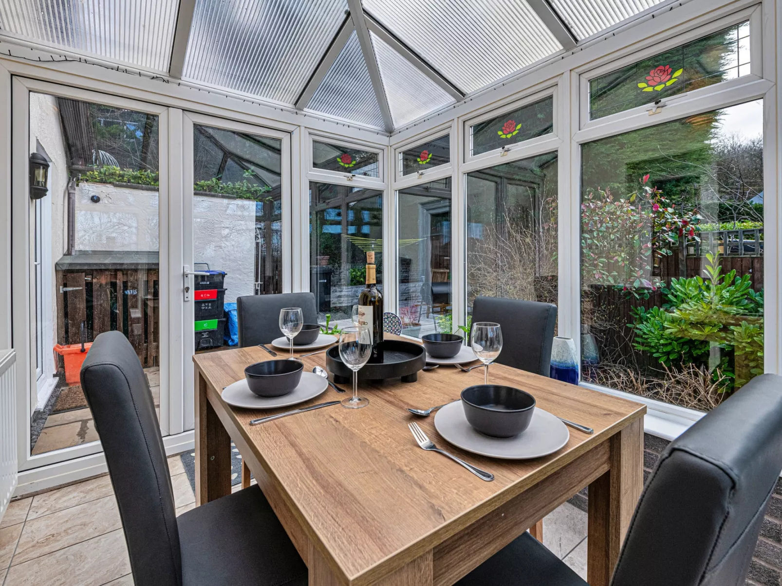 Cesail Y Mynydd-Dedans