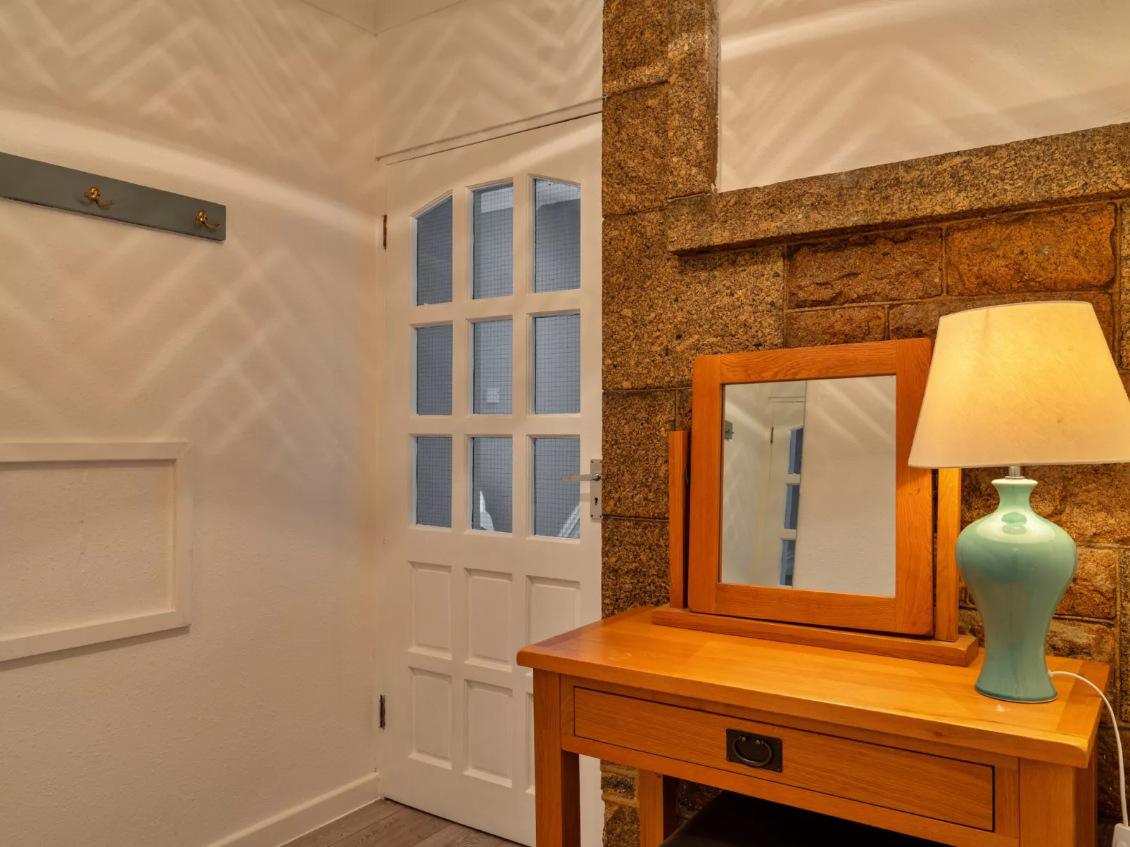 No. 5 Harlequin-Draußen