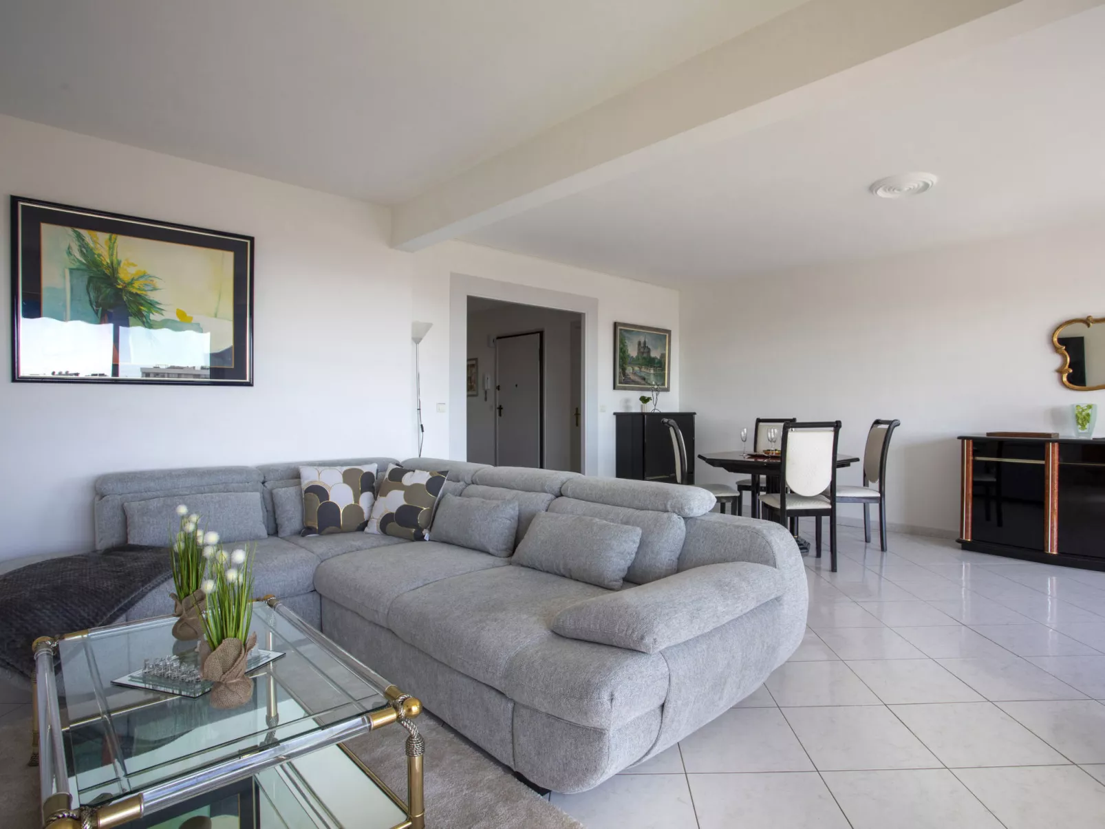 Azur Paradis-Drinnen