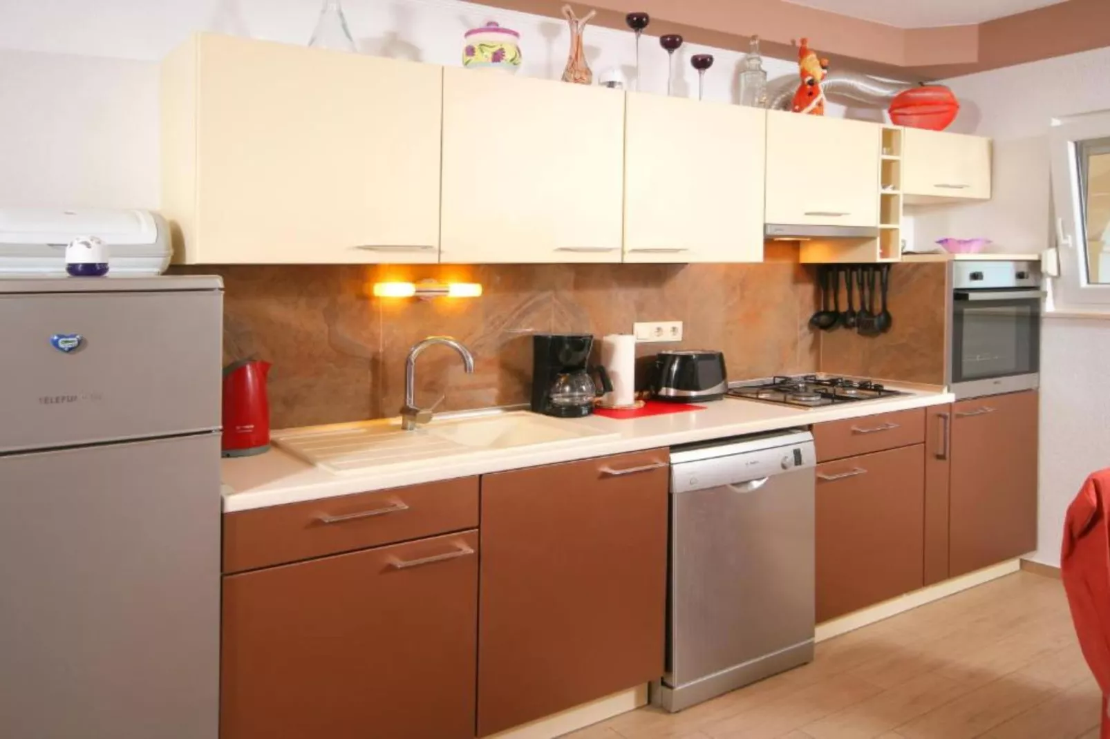 Apartment Libe with Sea View Trogir - Two Bedroom Apartment with Balcony-Kitchen