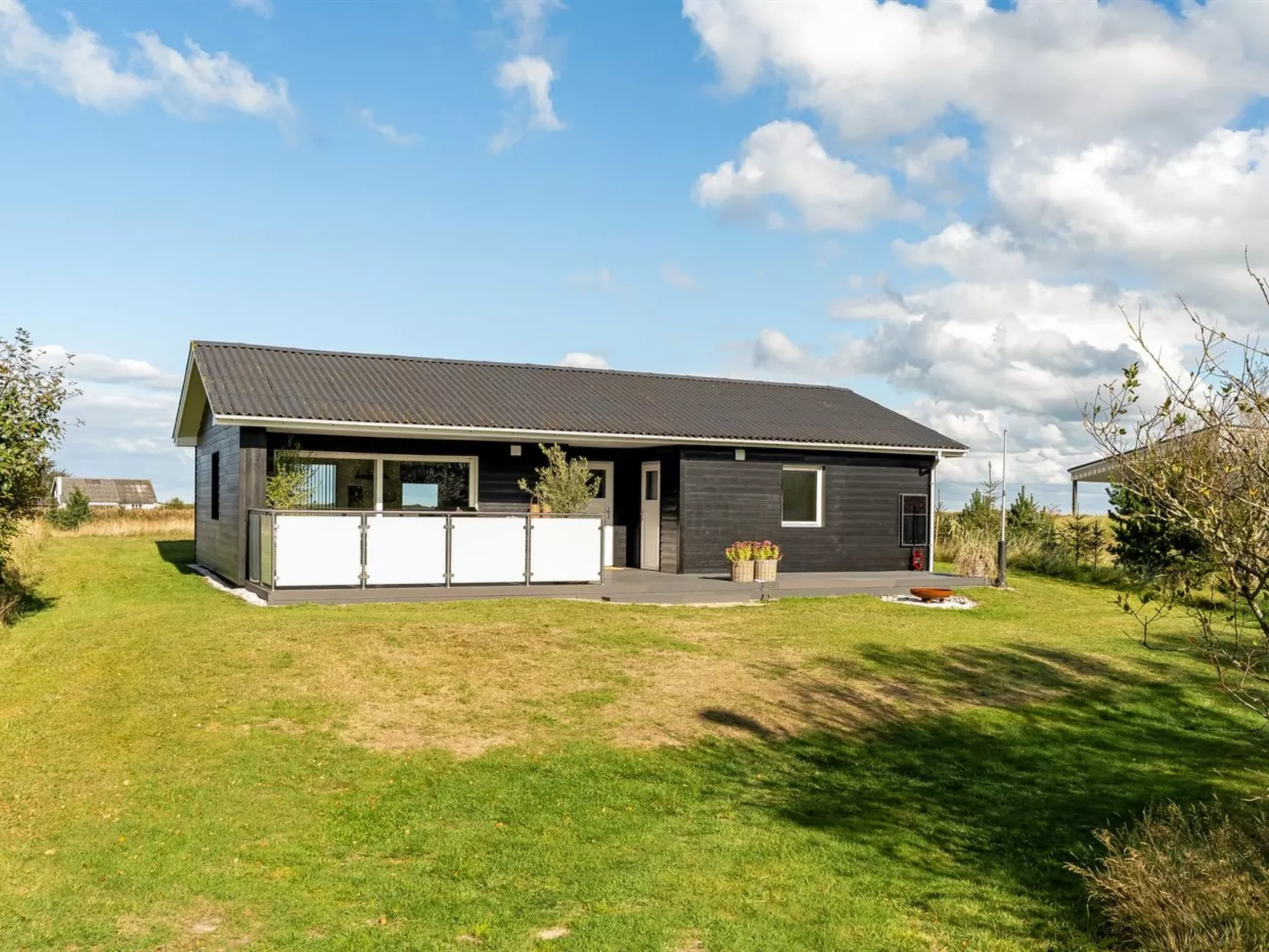 "Sarika" - 500m from the sea-Outside