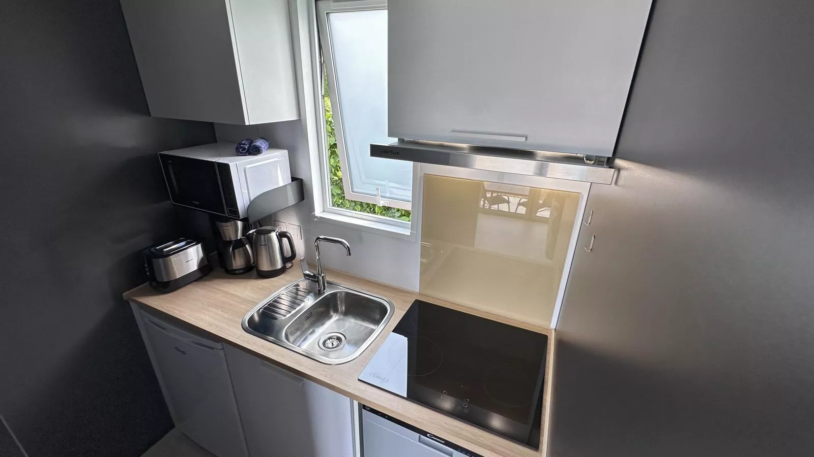 Feriendorf Seeblick - Tiny Chalet Nr 10-Kitchen