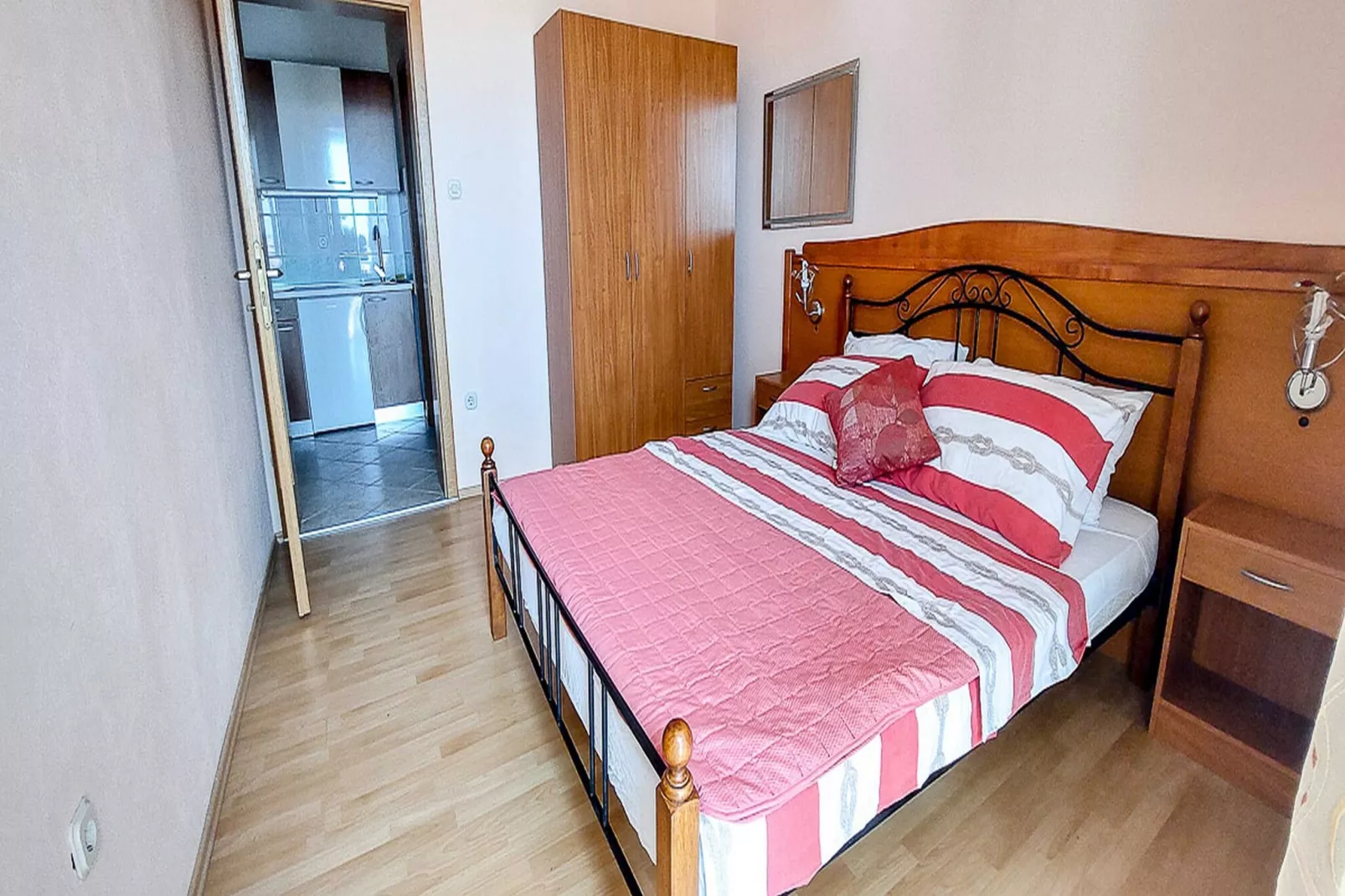 Apartments Smokvica - Superior One Bedroom Apartment with Balcony with Sea View (Apartment 2)-Bedroom