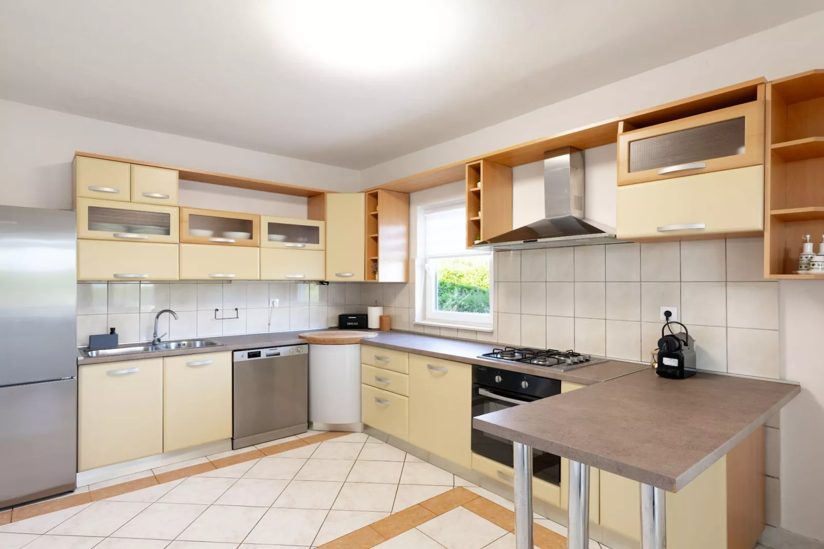 Three-Bedroom House-Cuisine