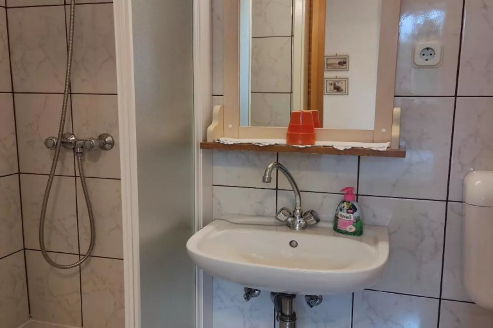 Apartment & Rooms Villa Oliva - Room 4-Badezimmer