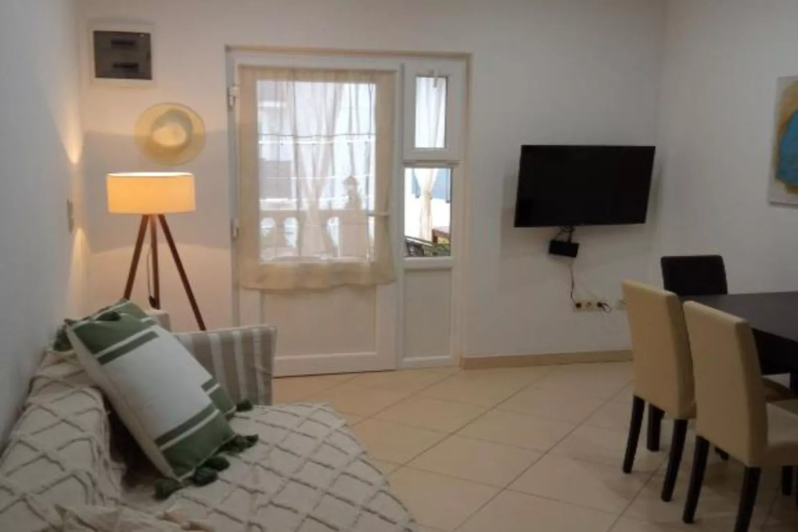 Cozy Vodice Garden Apartments With Terrace and BBQ - Standard one bedroom apartment (RED)-Chambre