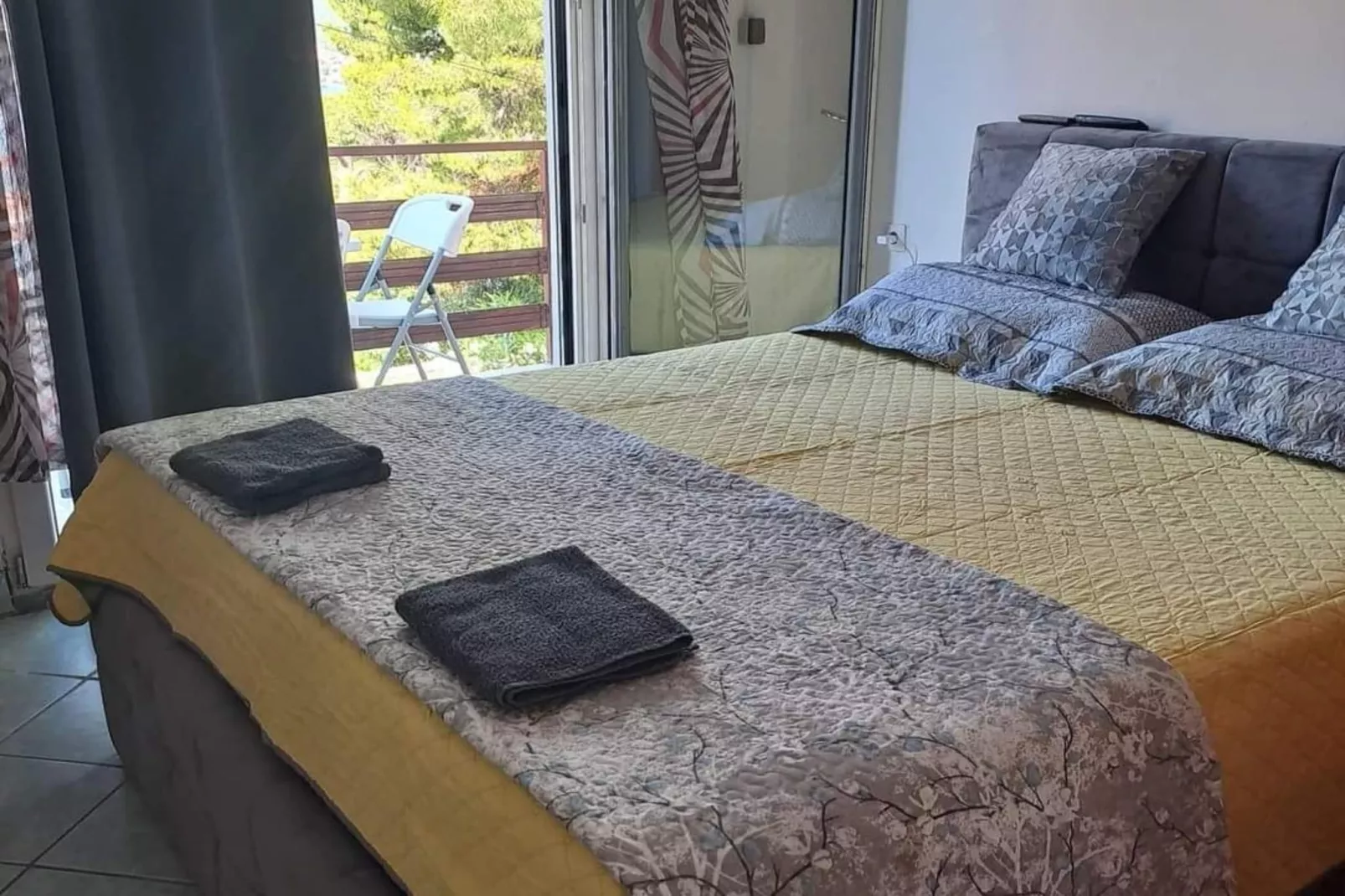 Apartments Boris Donji Karin - One Bedroom Apartment (Deluxe Apartment)-Chambre