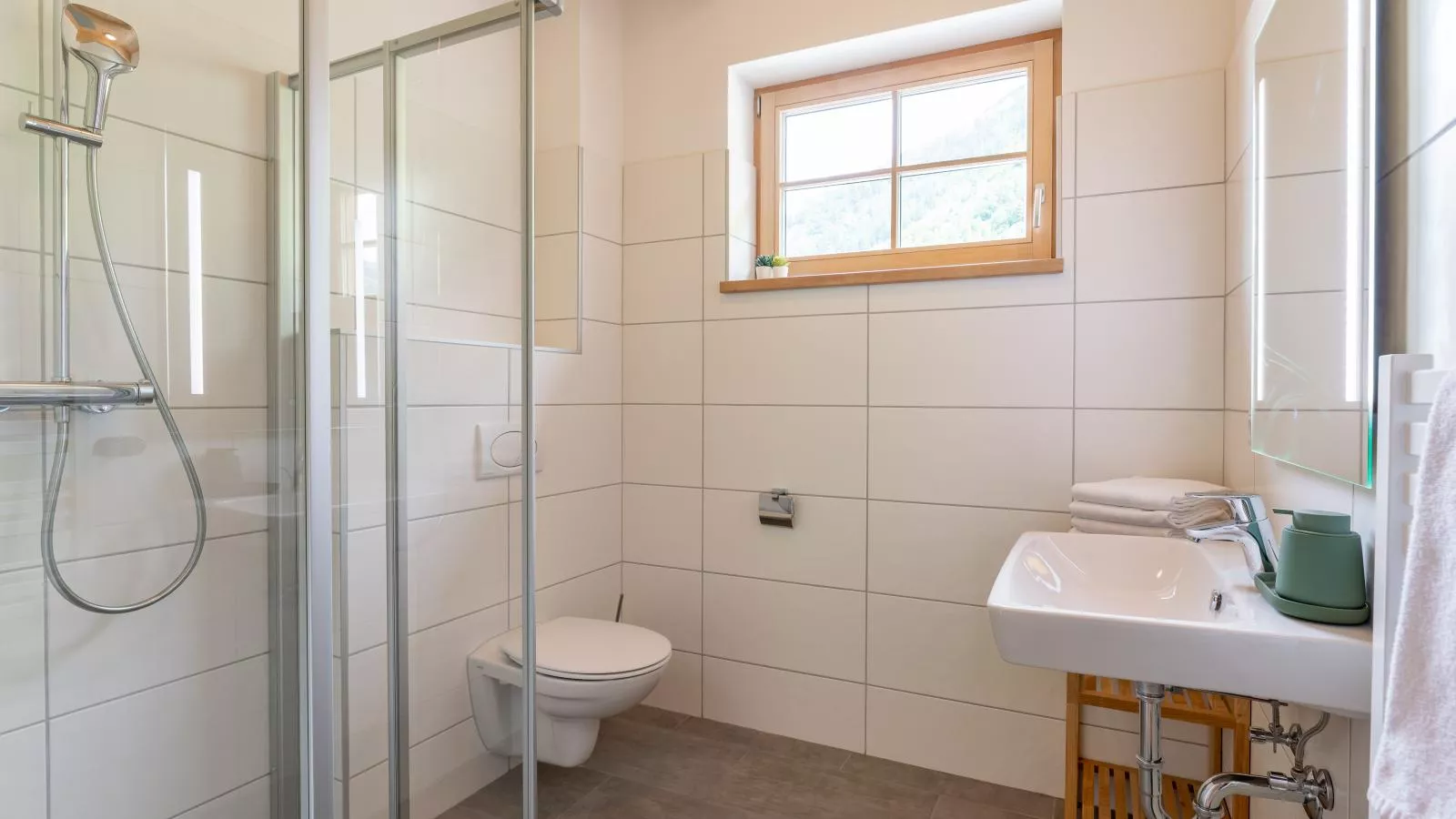 Chalet Amsel-Bathroom