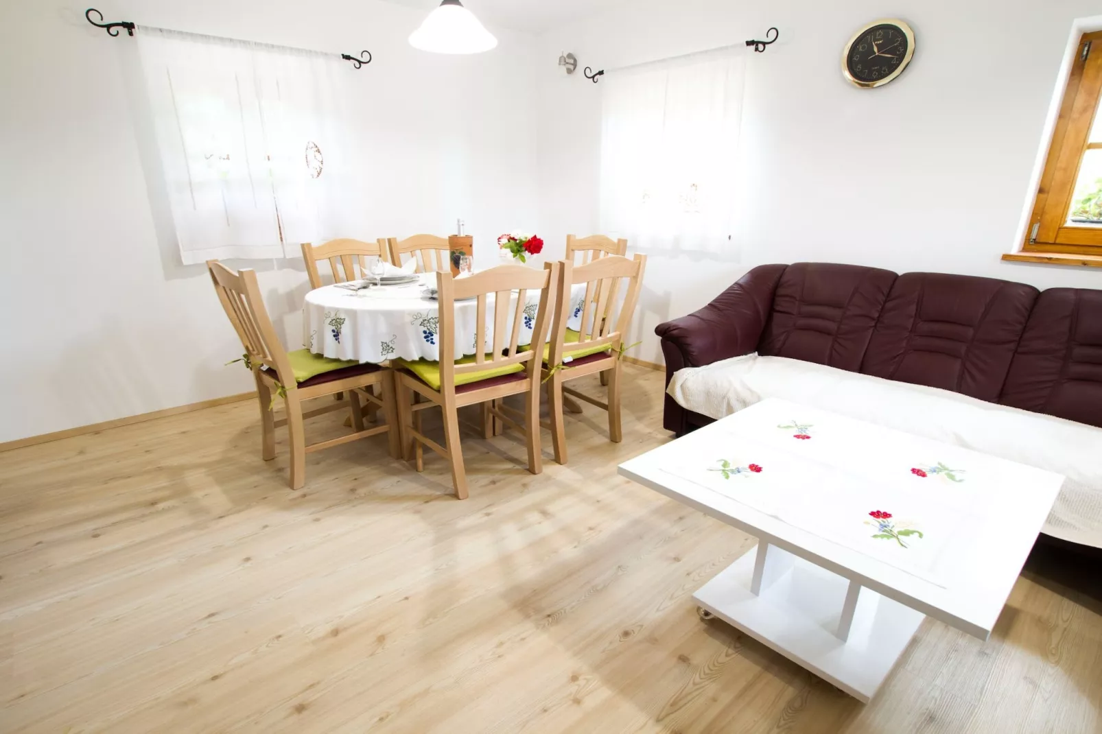 Sunny Two Bedroom Retreat in Beautiful Bizeljsko - Two Bedroom Country House-Dining room