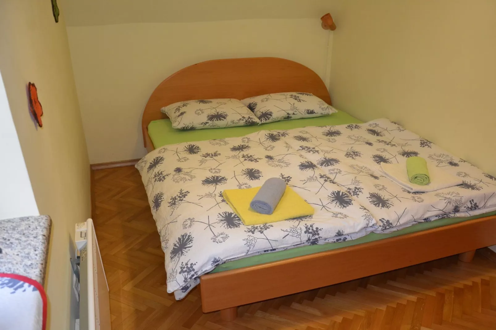 Kranjska Gora Comfortable Apartment with Balcony and Mountain View - Two Bedroom Apartment with Balcony