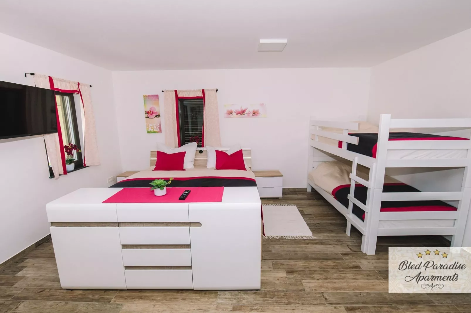 Bled Prestigious and Stylish Apartments - Classic Studio Apartment  with Terrace (owner 1)