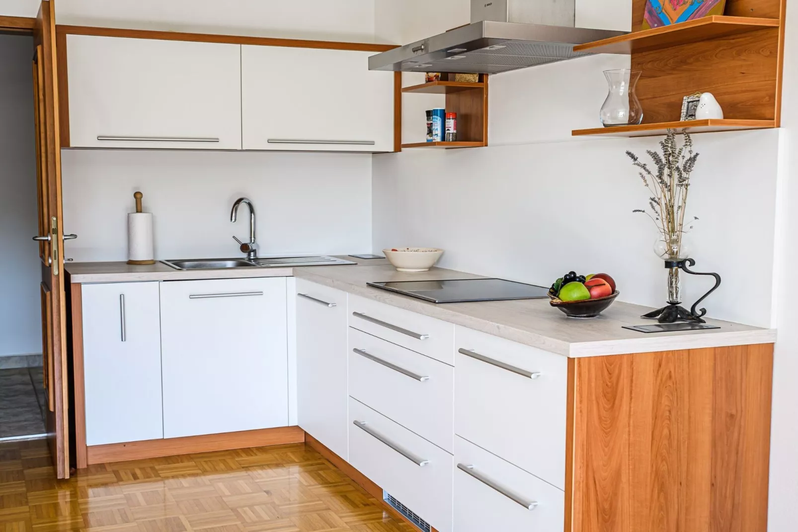 Sunny and Spacious Apartments with Terrace near Water Park - One Bedroom Apartment with Terrace-Kitchen