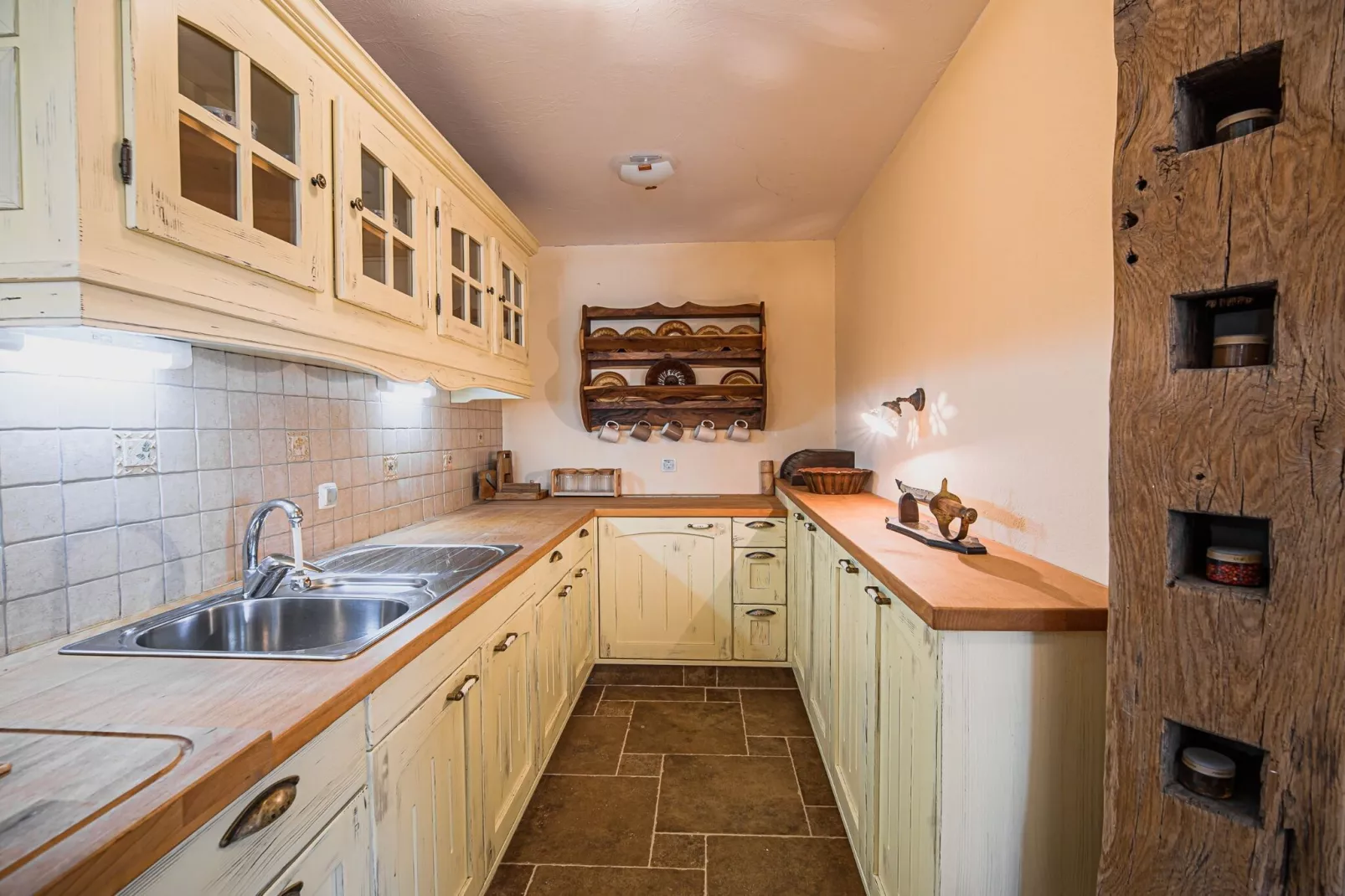 Hidden Authentic Haven Apartments - One Bedroom Apartment with Terrace-Kitchen