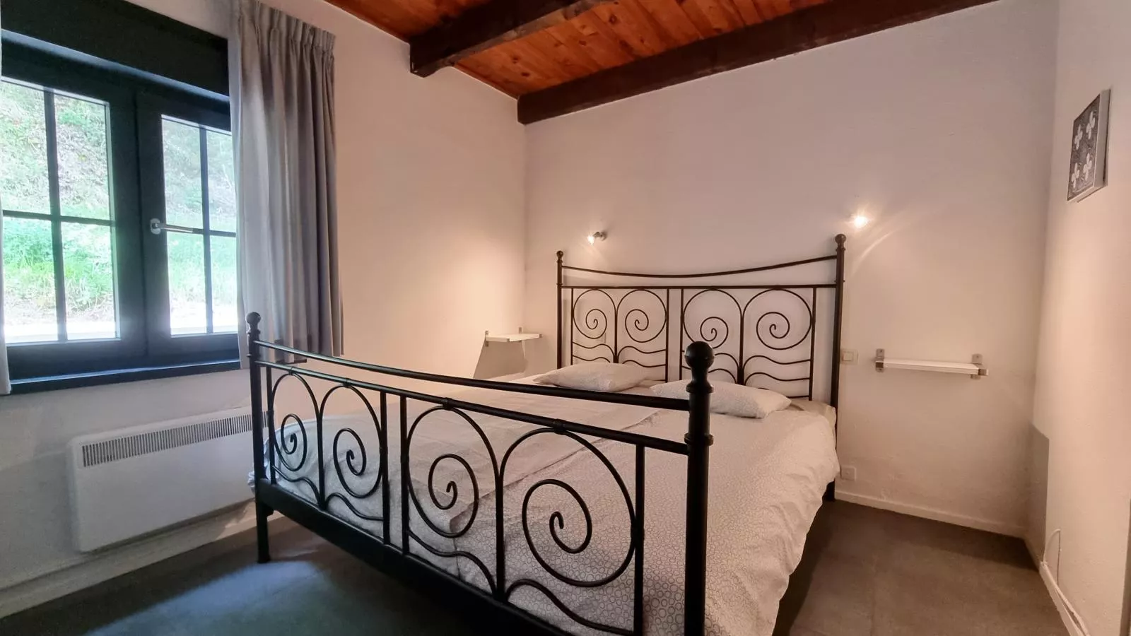 Le Castelas-Schlafzimmer