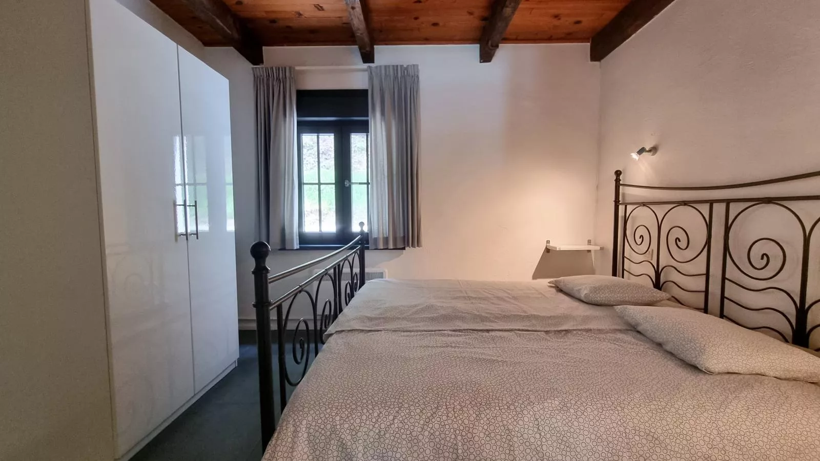 Le Castelas-Schlafzimmer