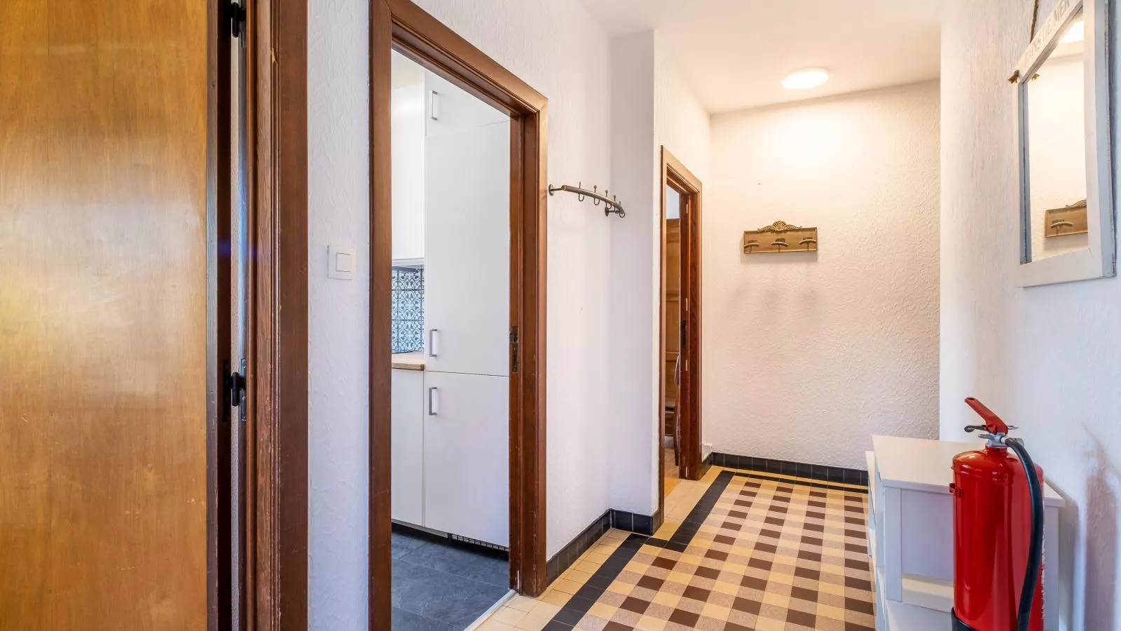 Juvamy gelijkvloers-Hall & reception