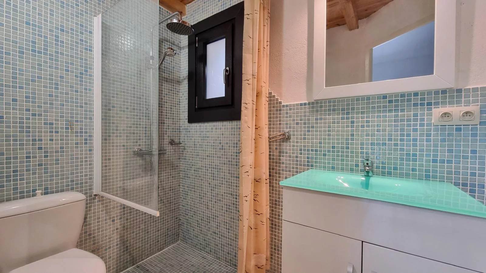 Le Castelas-Badezimmer