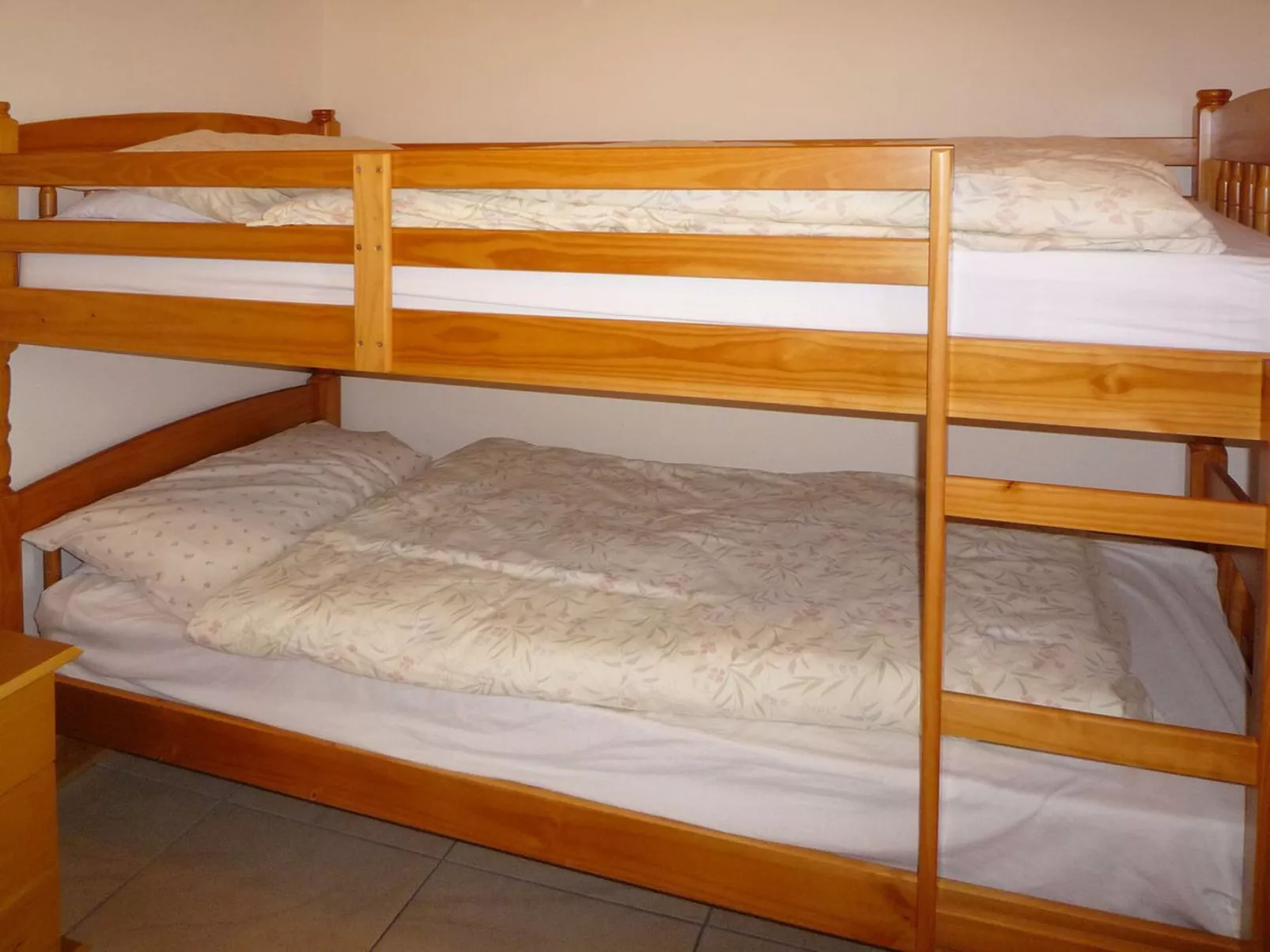 Timmy's Cottage Heir Island-Inside