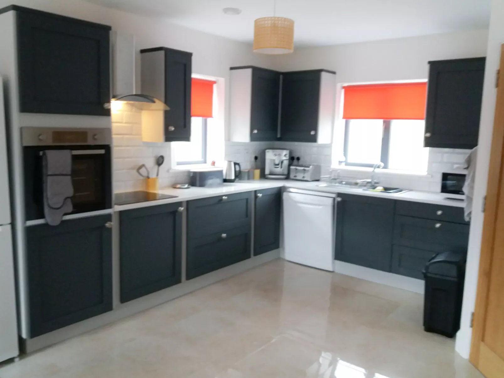 Bell View (TR3) Holiday Home Sheeps Head-Dedans