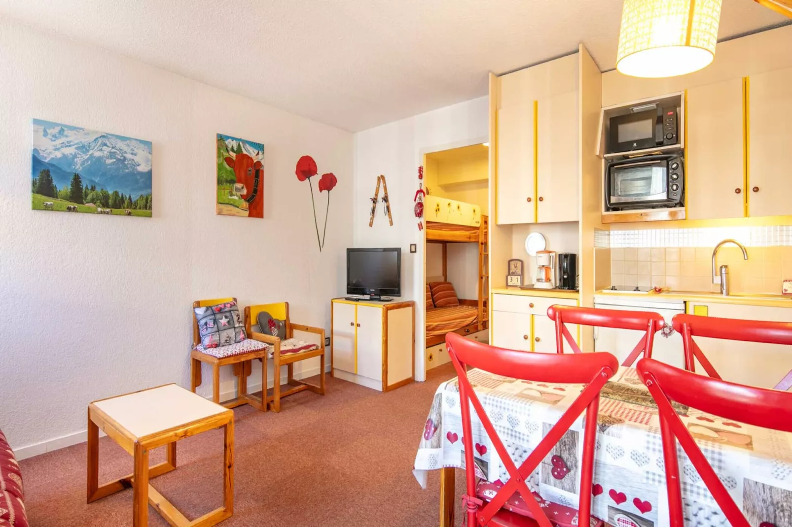 Croix Margot N°210 - ST4 - Dining room