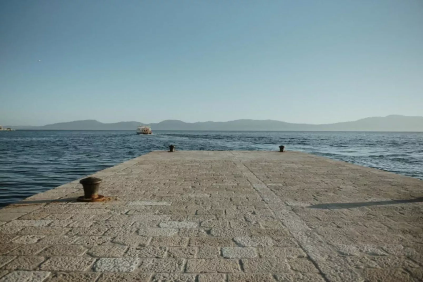 One Bedroom Apartment with sea wiev 3-Outdoor