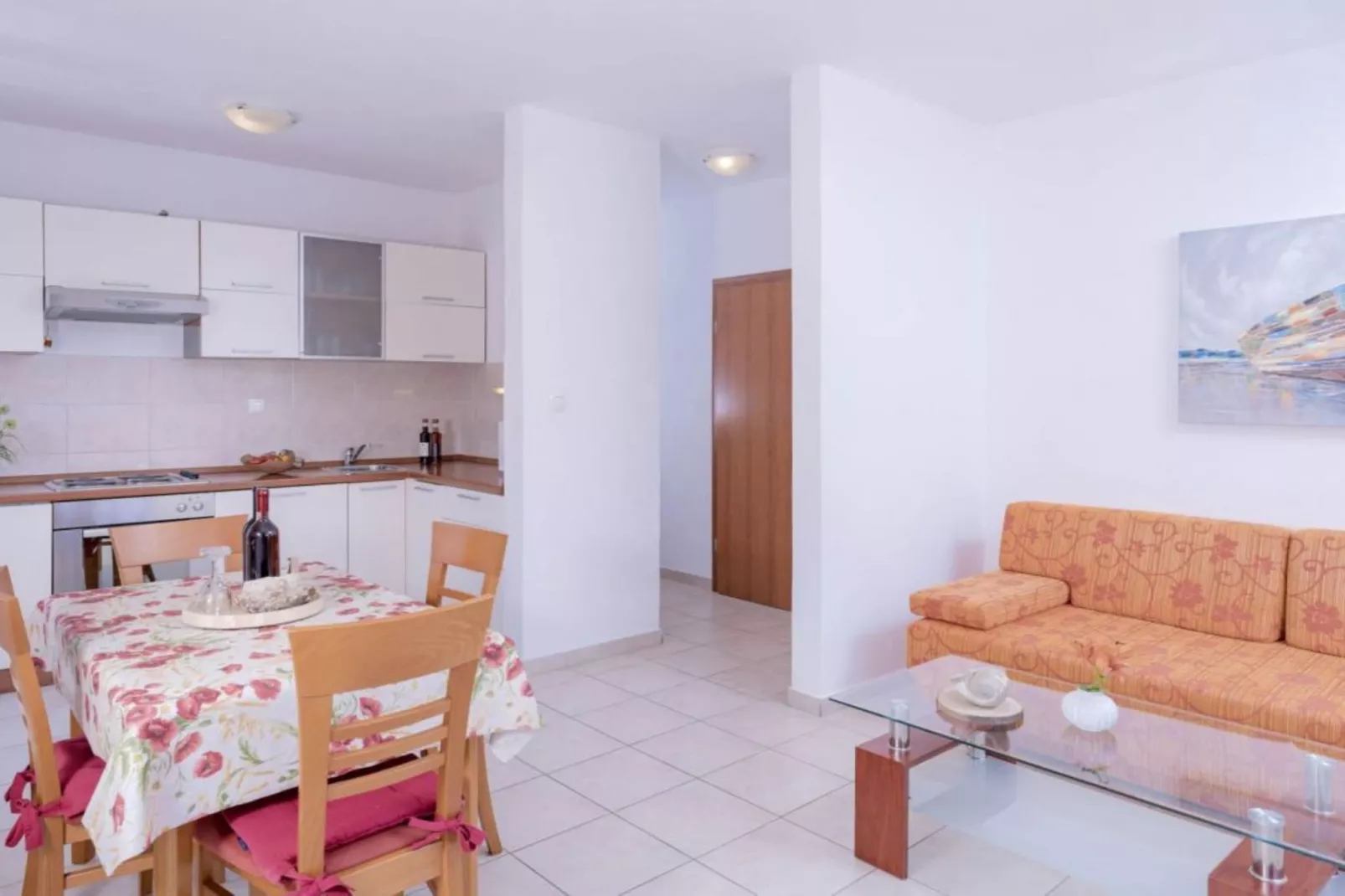 One Bedroom Luxury Apartment with Balcony and Sea View  1-Küche